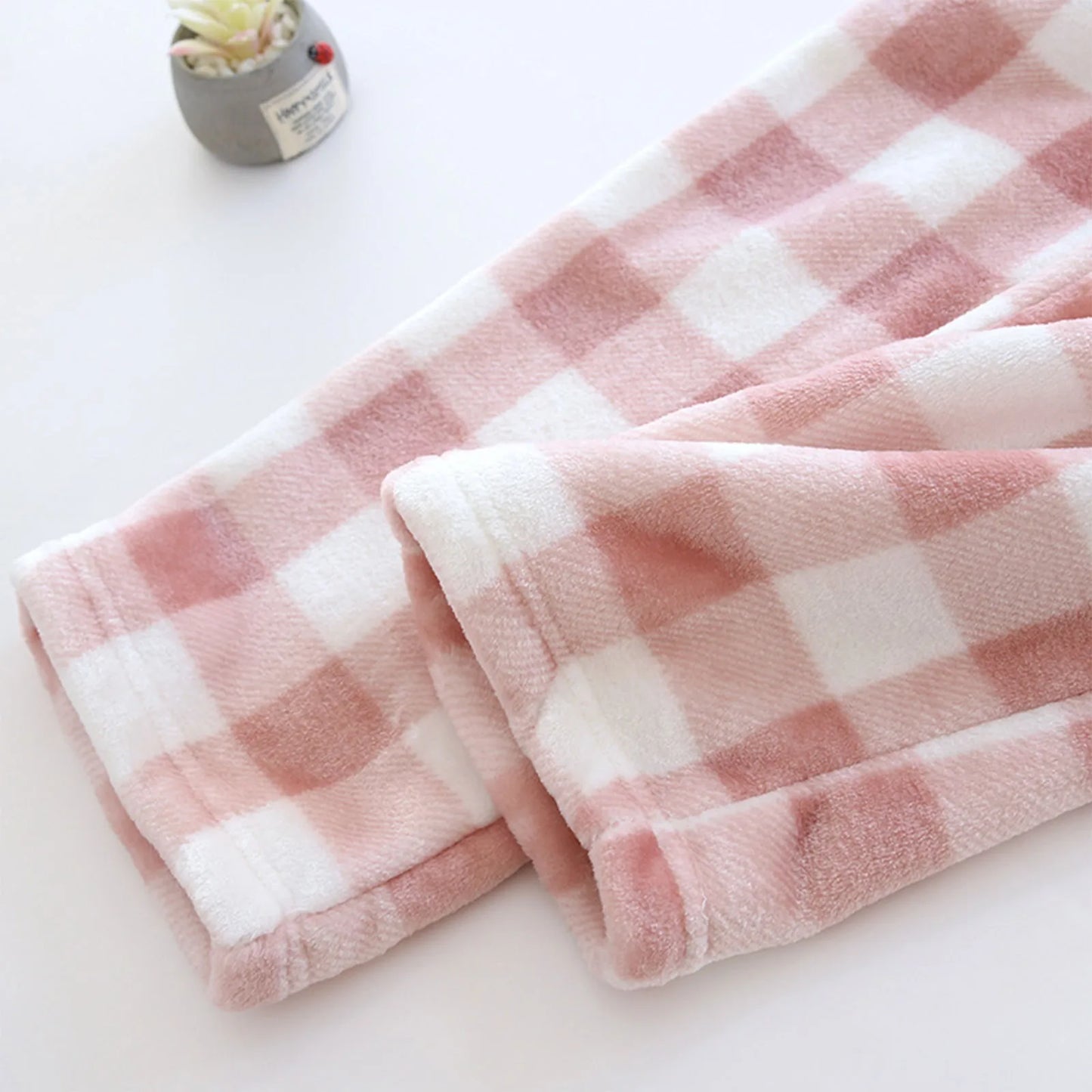 Women Loose Pajama Pants Plush Sleep Pants Soft Elastic Waist Pajama Bottoms Plaid New Classics Pants With 2 Pockets S-3XL