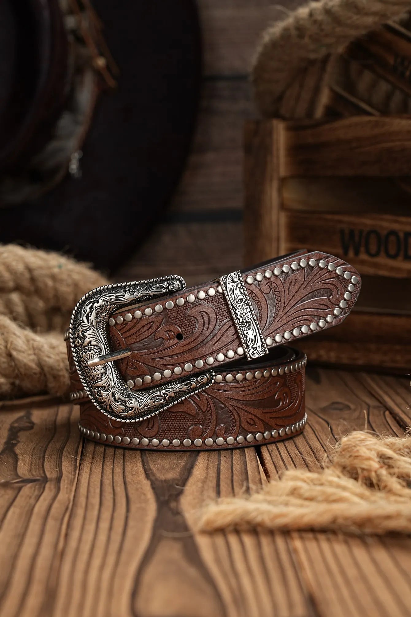 Western Cowboy PU Leather Belt - Men Waist Strap Bull Decoration Floral Engraved for Jeans