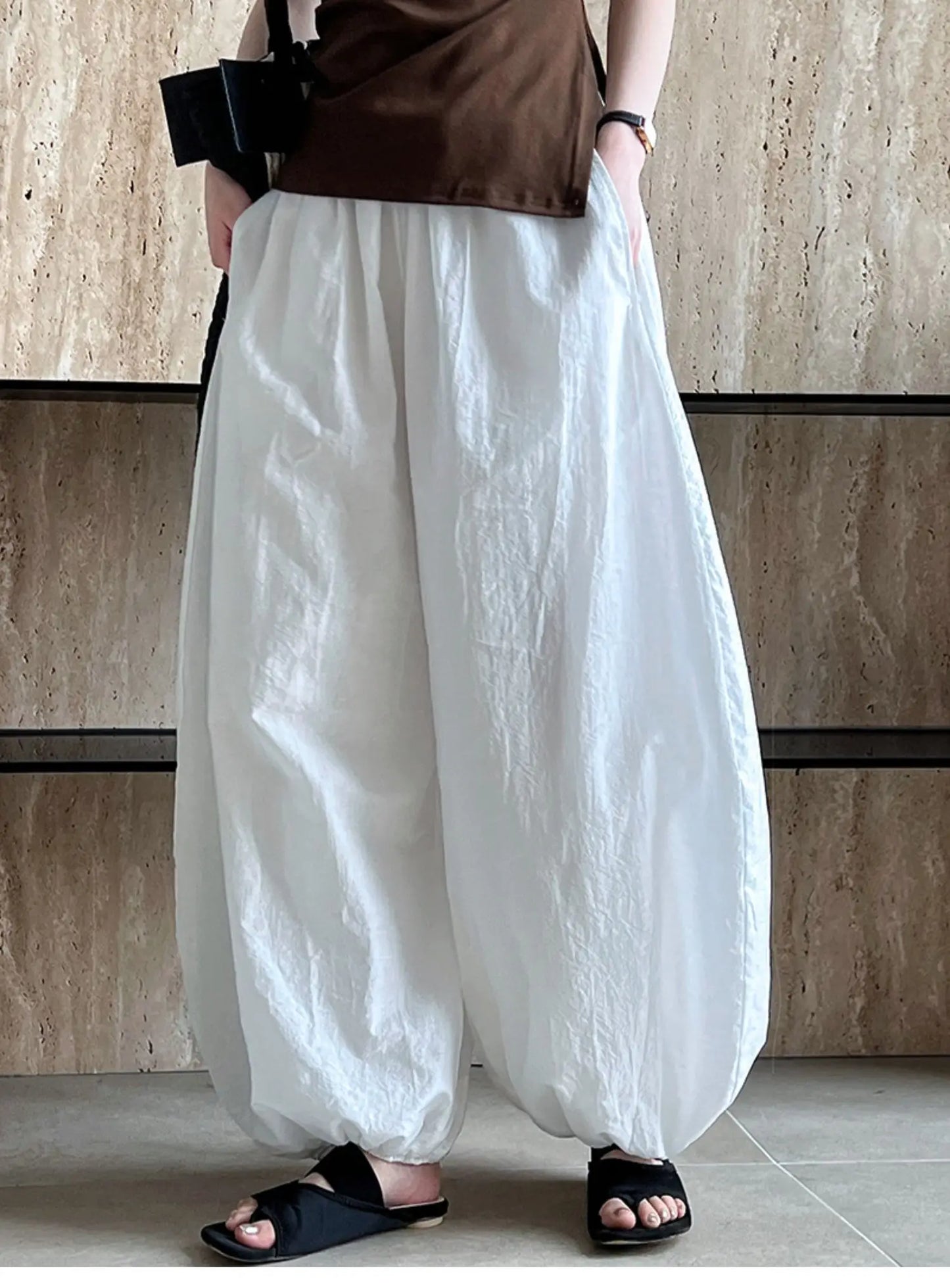 Oversized Bloomers 2025 New Summer Elegant Fashion Women Lantern Pants Casual Loose Breathable Cotton Wide Leg Pants
