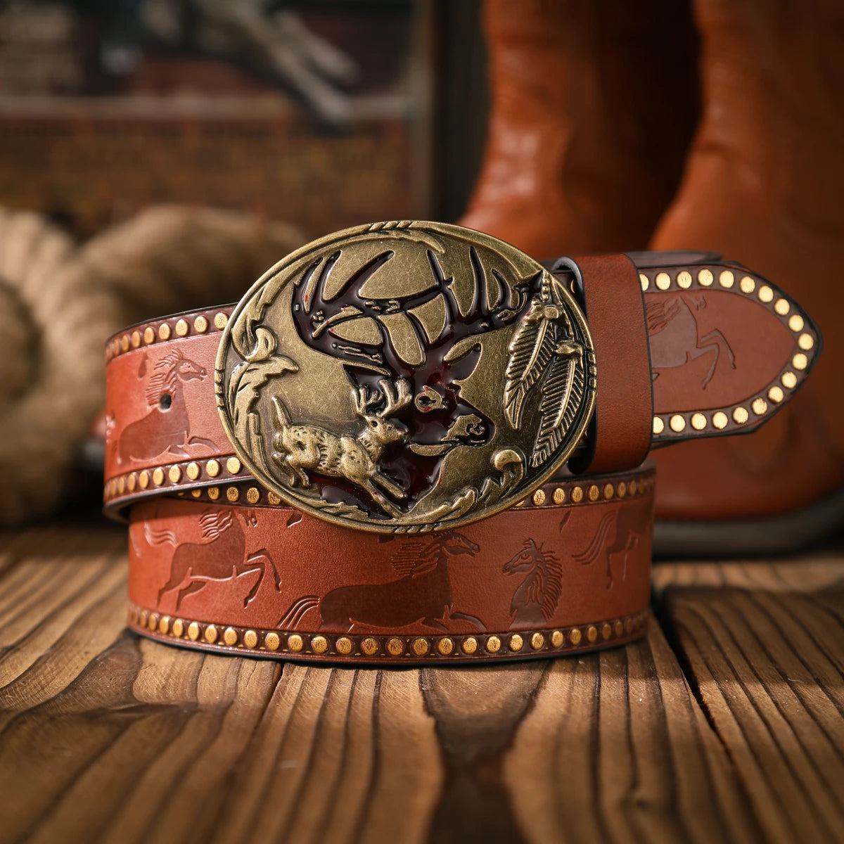 A casual and retro belt, a waist accessory for Western-style clothing, metal buckle, PU belt, suitable for both men and women