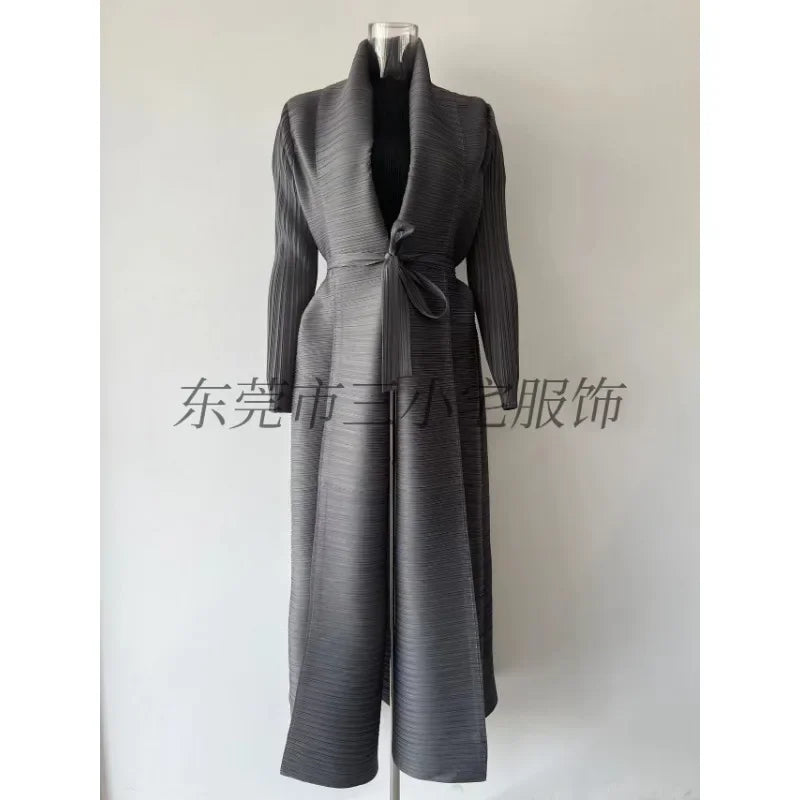 KAF Pleated Large Size Women Trench Coat 2024 Spring and Autumn New Vintage Printed Design Luxury Female Coat Arabian Abaya