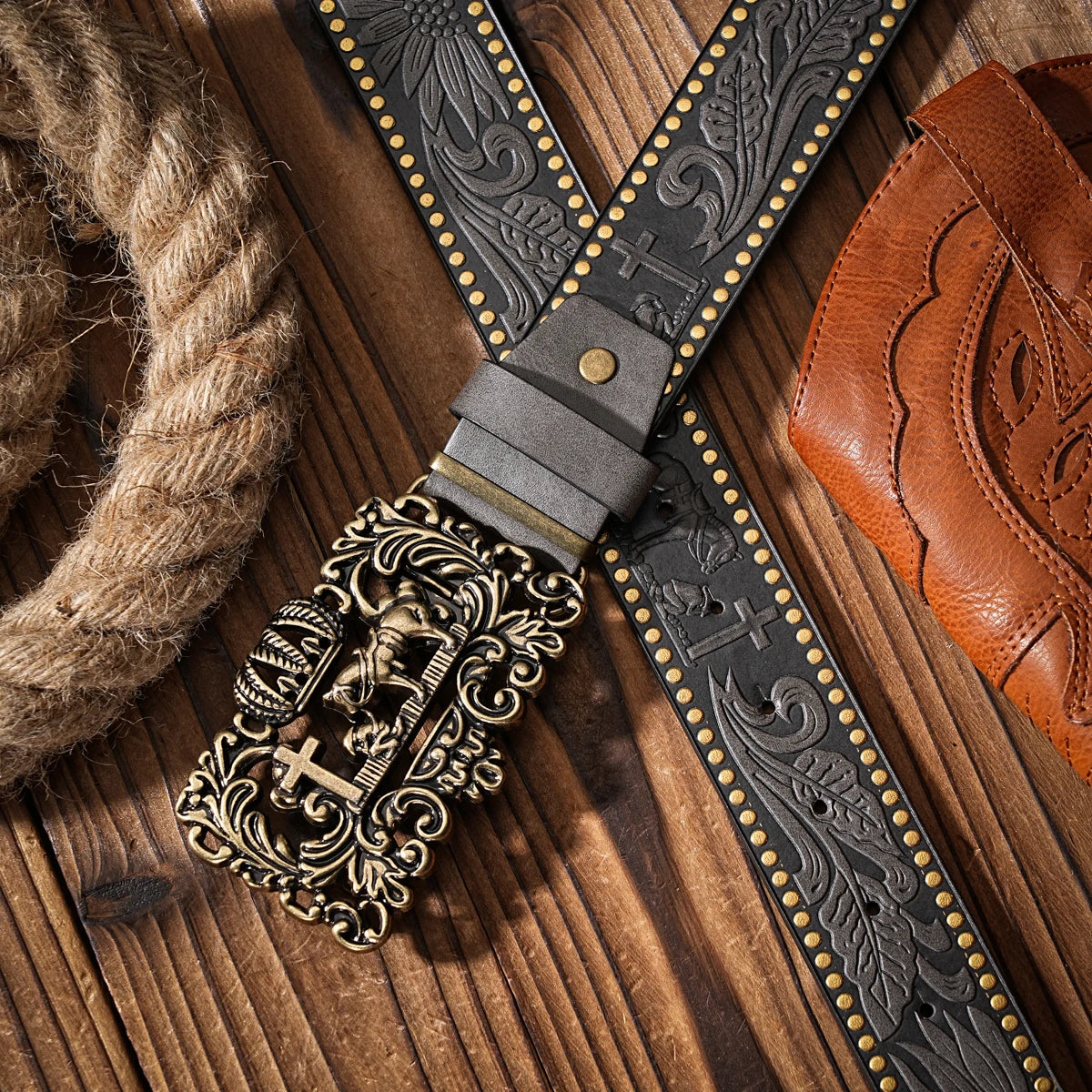 A Western-style PU material belt for both men and women, a casual, retro and classic personalized belt