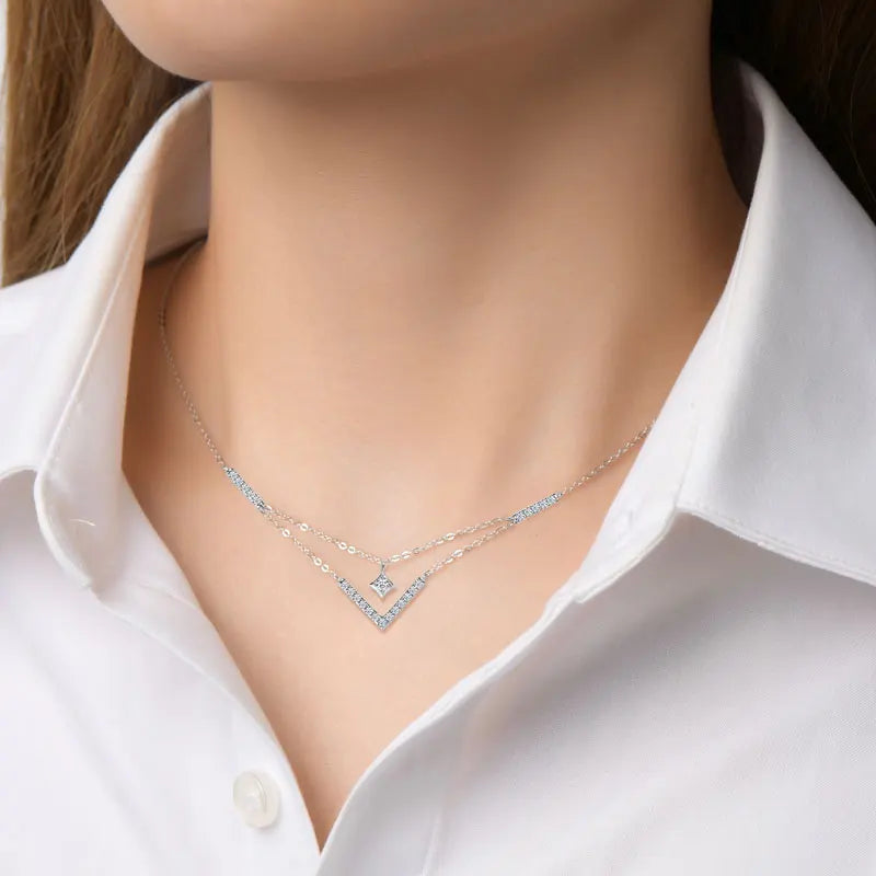 Lnngy Sparkling 3mm&1.8mm Round Moissanite Necklace 925 Sterling Silver Fashion V-Shape Necklaces for Women Fine Jewelry Gift