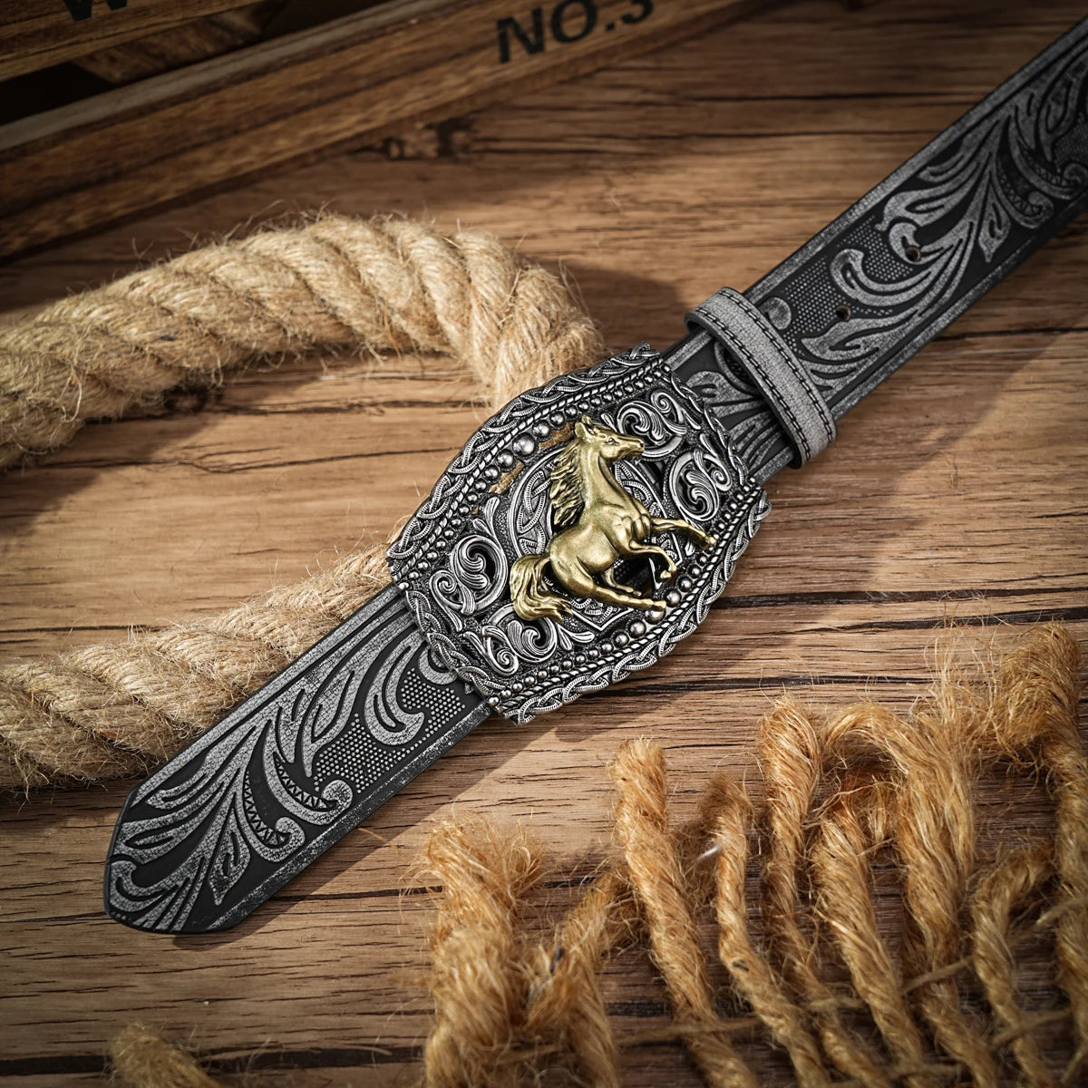 Western Cowboy PU Leather Belt - Men Waist Strap Bull Decoration Floral Engraved for Jeans