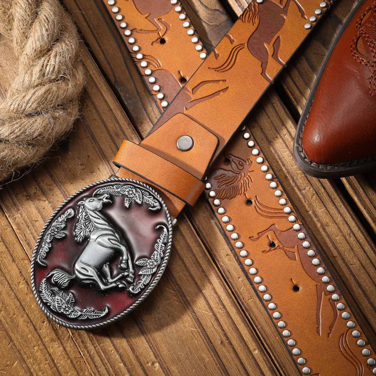 Vintage and fashion collision! PU leather alloy buckle waistband, for both men and women, to create a personalized western style