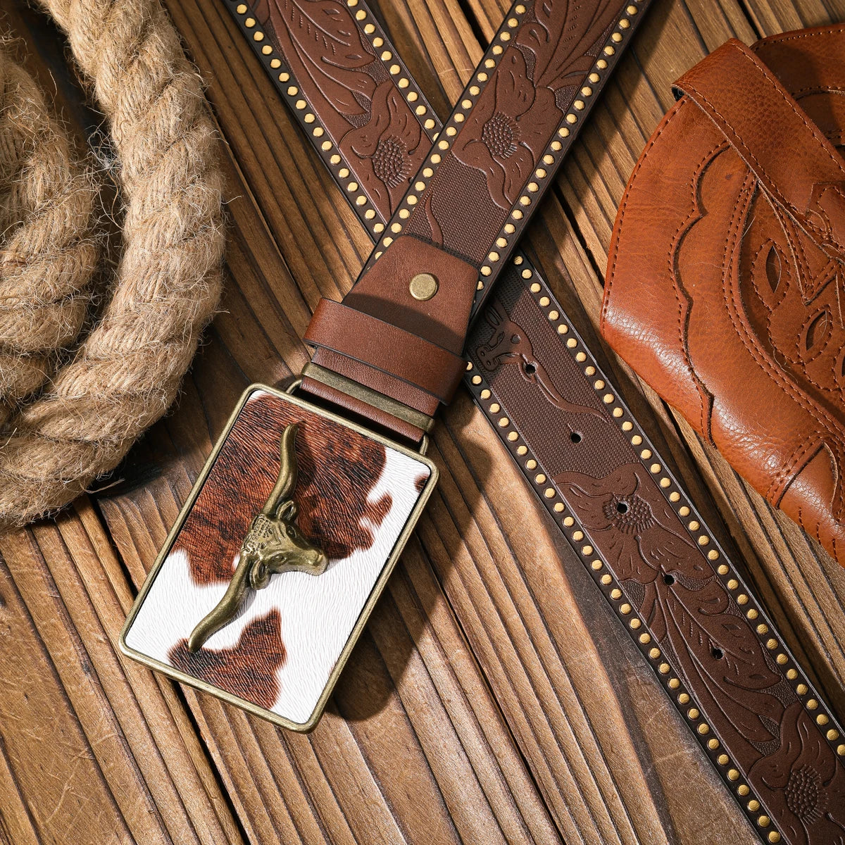 A casual and retro belt, a waist accessory for Western-style clothing, metal buckle, PU belt, suitable for both men and women