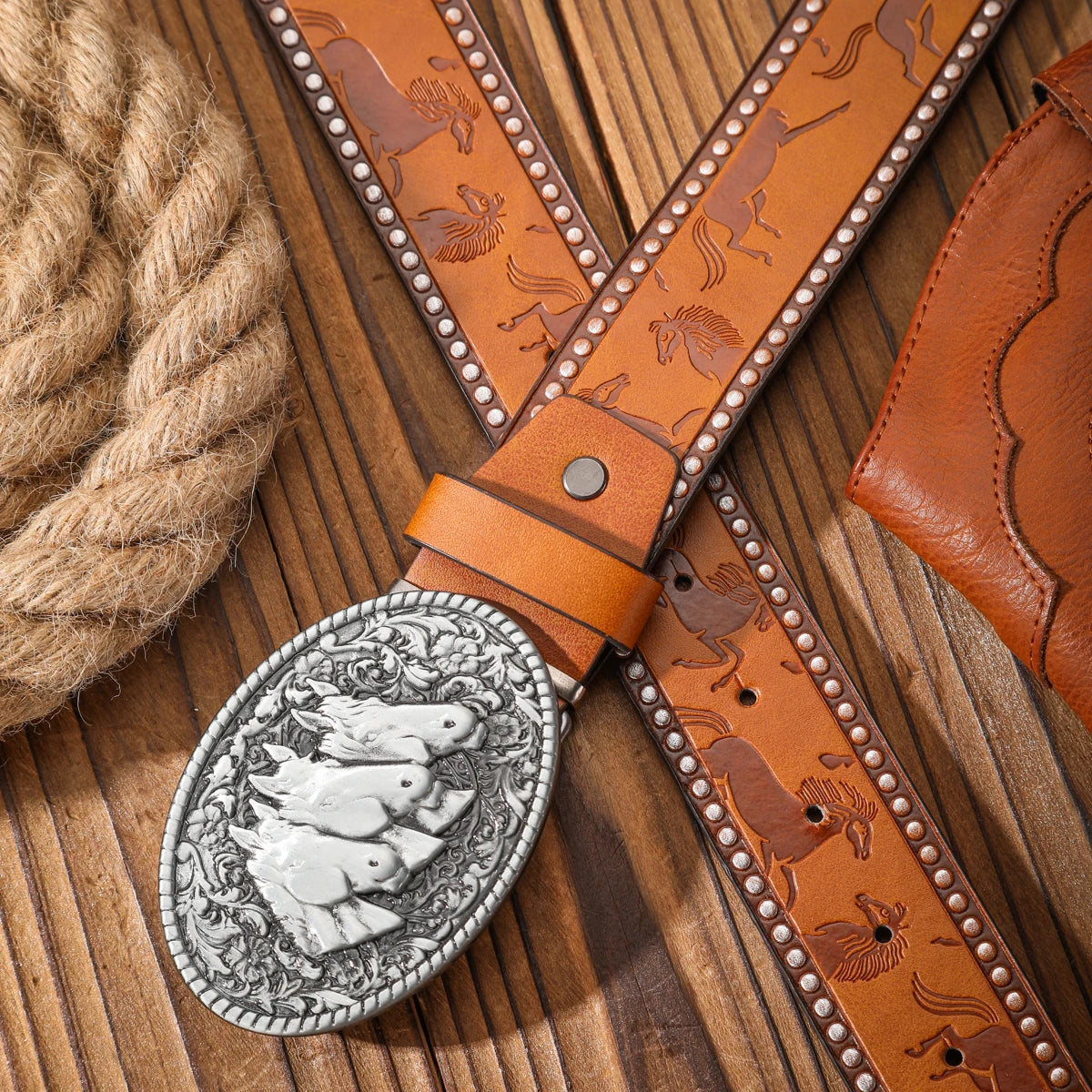 Vintage meets fashion! Alloy buckle PU belt, suitable for both men and women, to create a personalized Western style