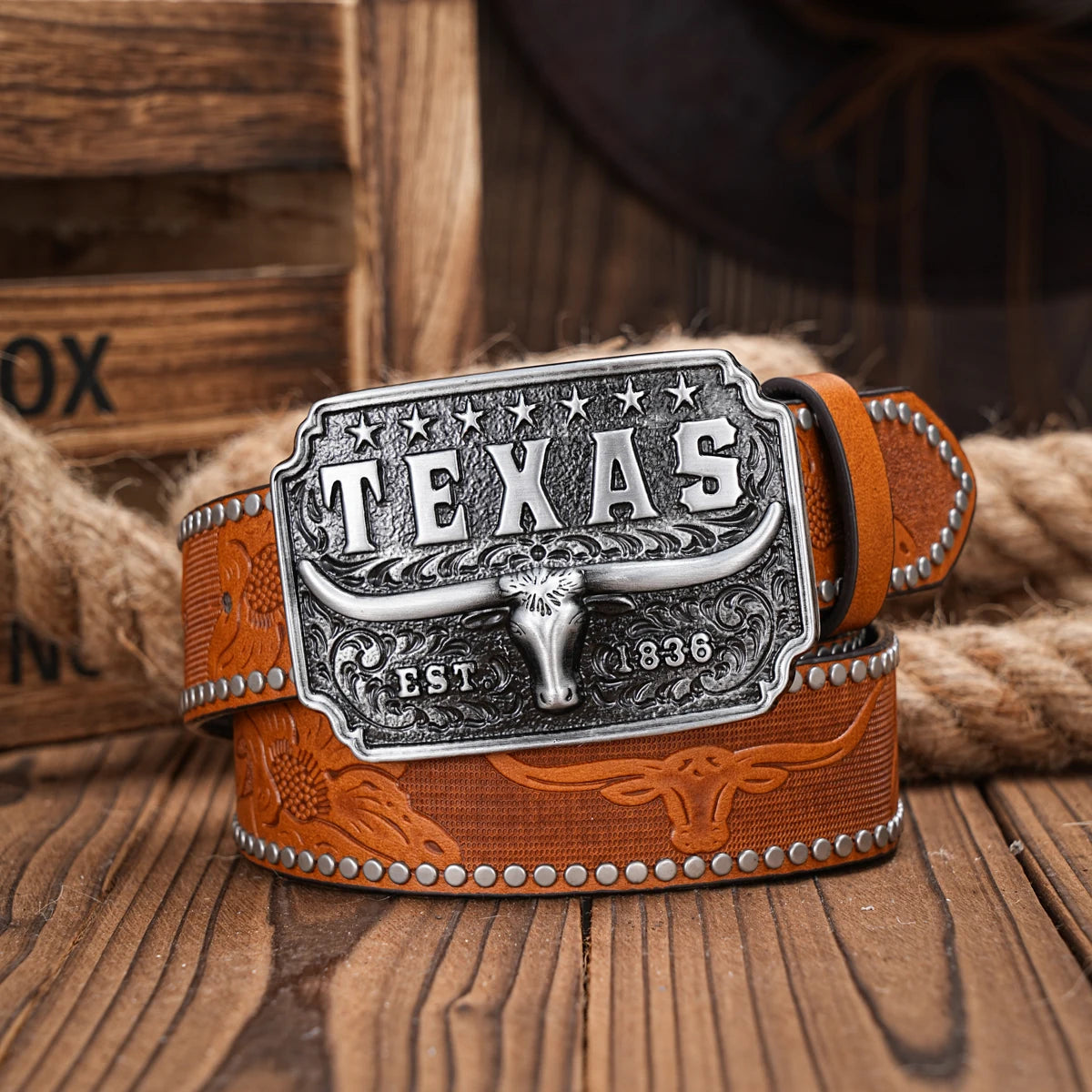 A men's and women's casual retro belt Western style! PU leather belt with metal buckle, suitable for daily work wear