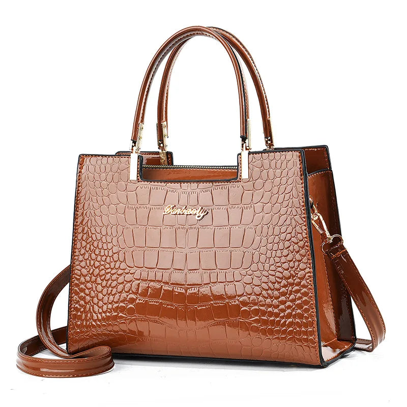 Women Handbags Female Designer Brand Shoulder Bags for Travel Weekend Outdoor Feminine Bolsas Leather Large Messenger bag Winter