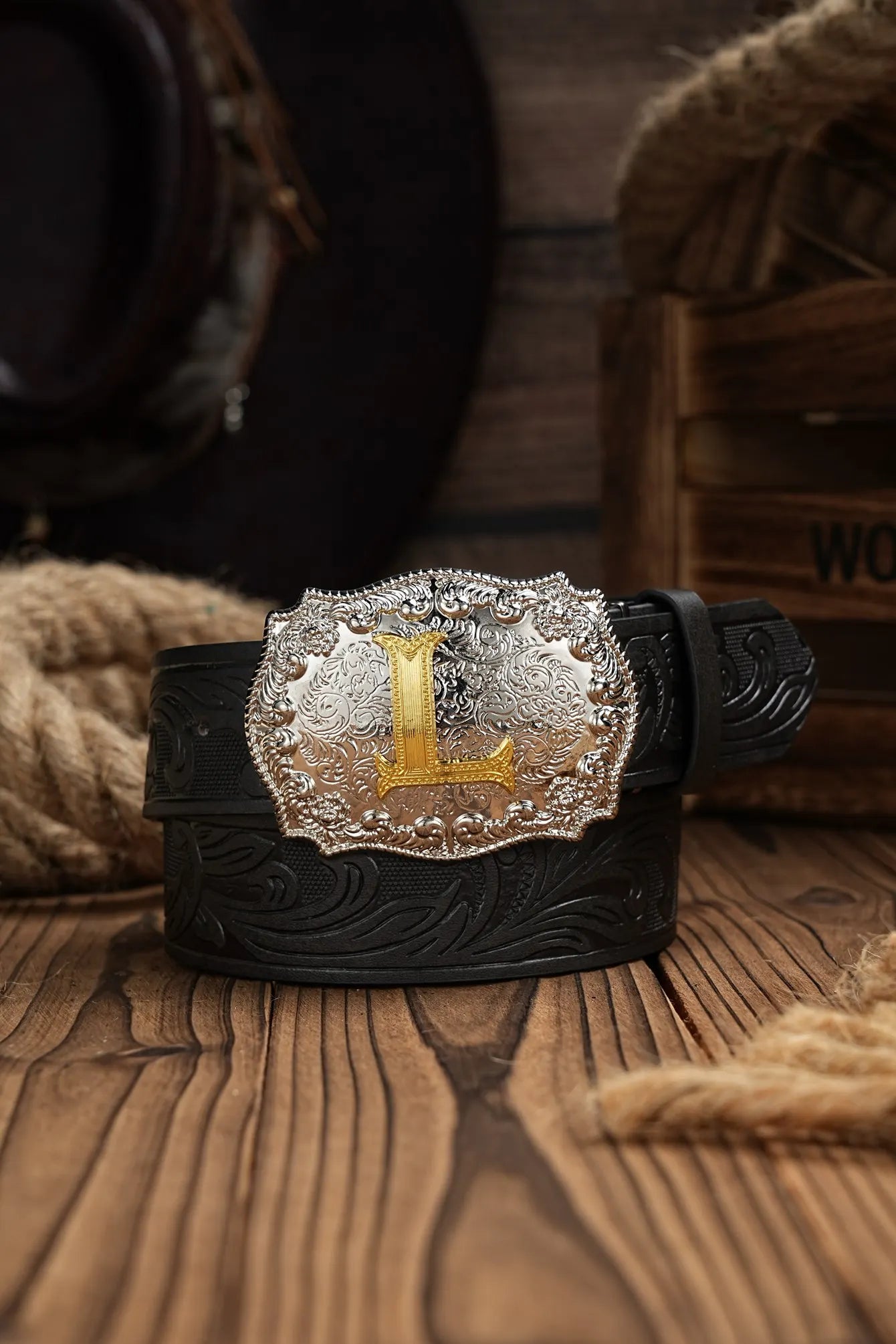 Western Cowboy PU Leather Belt - Men Waist Strap Bull Decoration Floral Engraved for Jeans