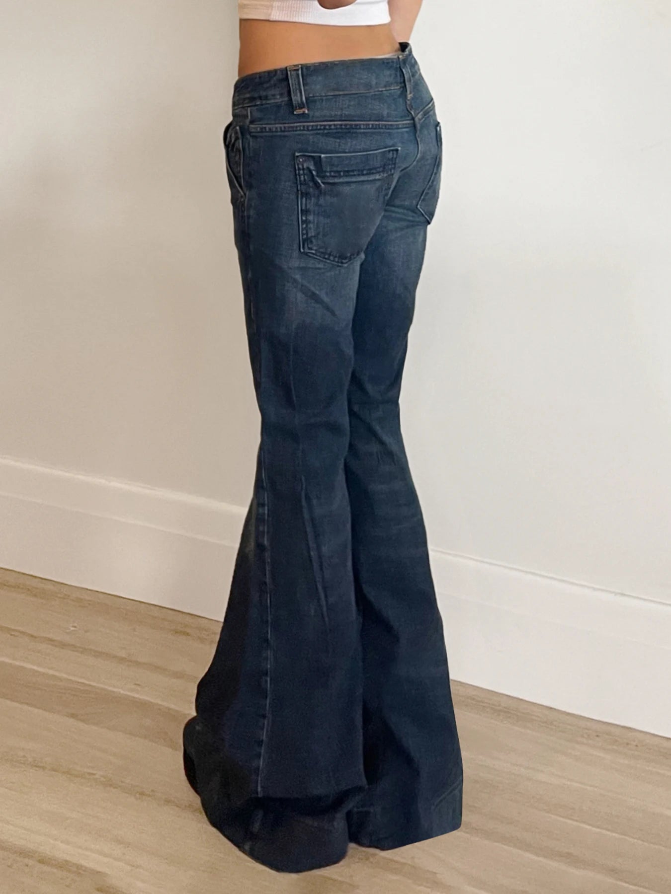 Weekeep Streetwear Low Rise Flared Jeans y2k Vintage Slim-fitting All-match Blue Denim Pants 2000s Casual Women's Jeans Harajuku