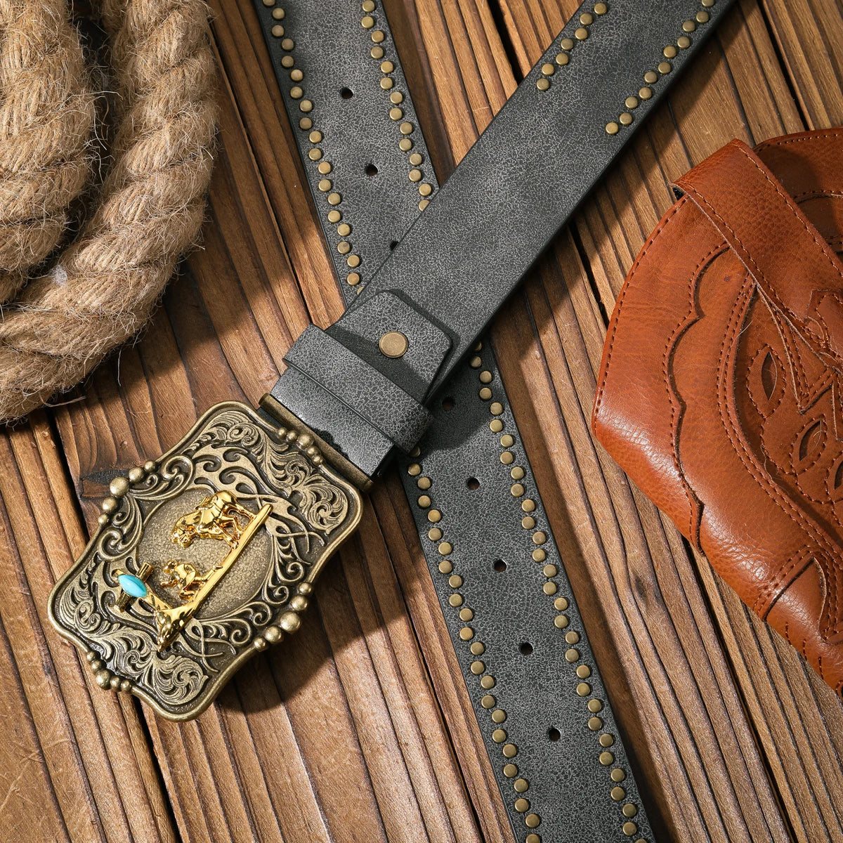 A casual and retro belt, a waist accessory for Western-style clothing, metal buckle, PU belt, suitable for both men and women