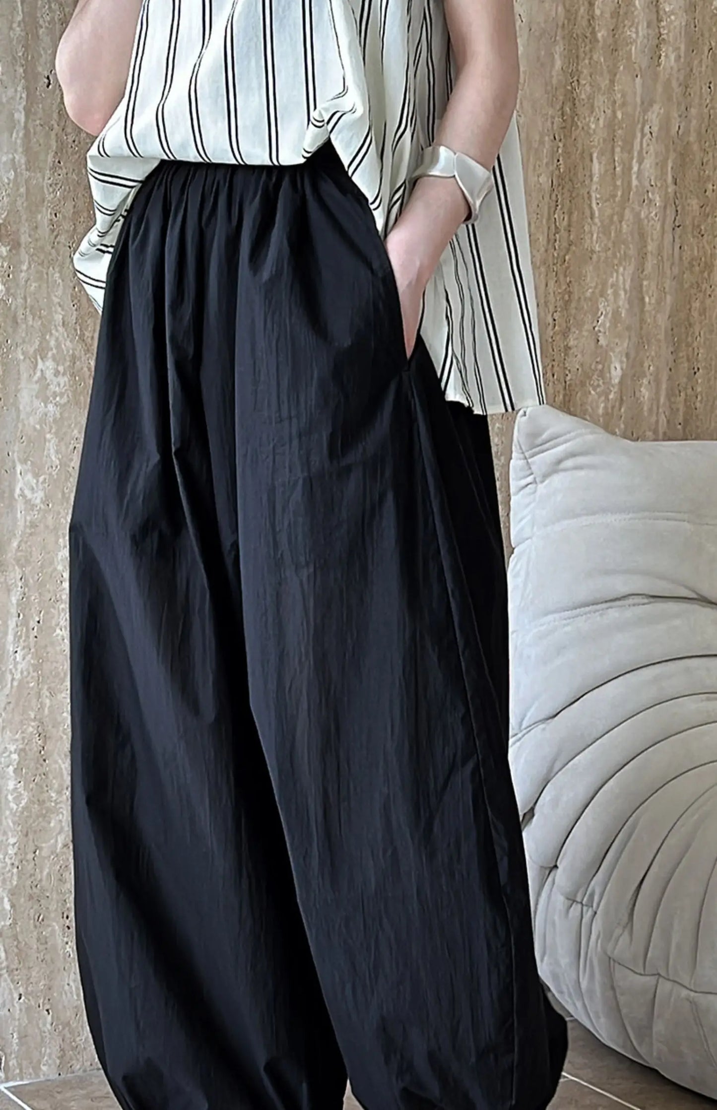 Oversized Bloomers 2025 New Summer Elegant Fashion Women Lantern Pants Casual Loose Breathable Cotton Wide Leg Pants