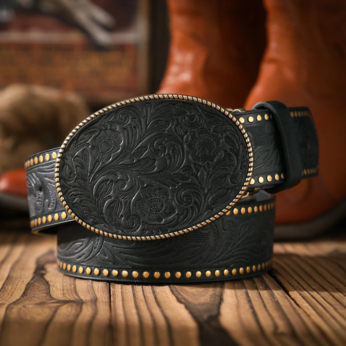 A casual and retro belt, a waist accessory for Western-style clothing, metal buckle, PU belt, suitable for both men and women