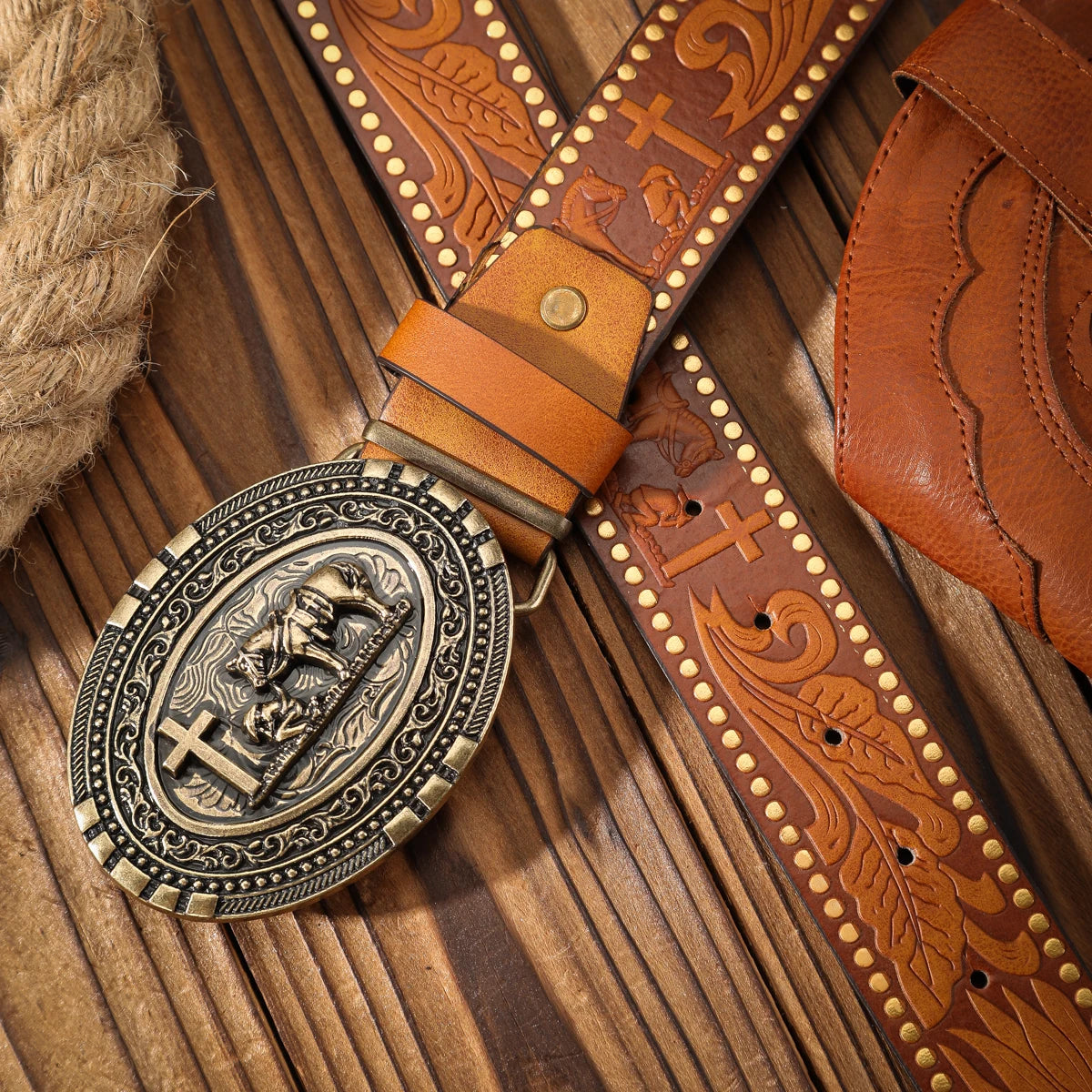 A men's and women's casual retro belt Western style! PU leather belt with metal buckle, suitable for daily work wear