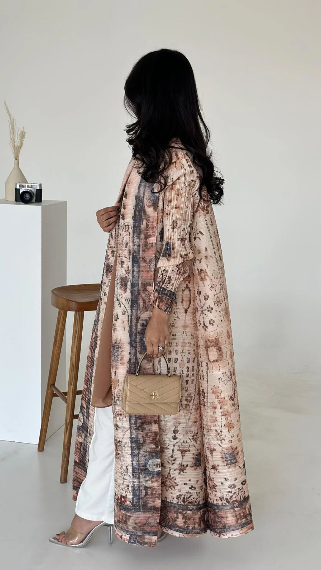 Dubai Abaya Luxury Evening Coat – Pleated Formal Cardigan Robe for Women