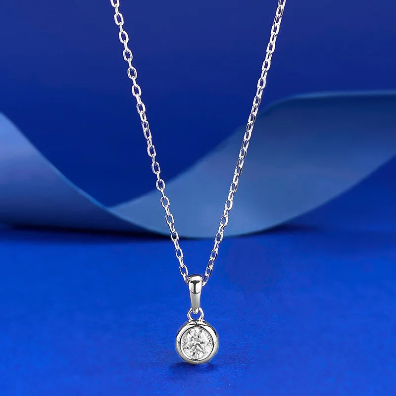Queen Heart Lab Moissanite Diamond Pendant 100% Real 925 Sterling Silver Wedding Chocker Necklace for Women Engagement Jewelry