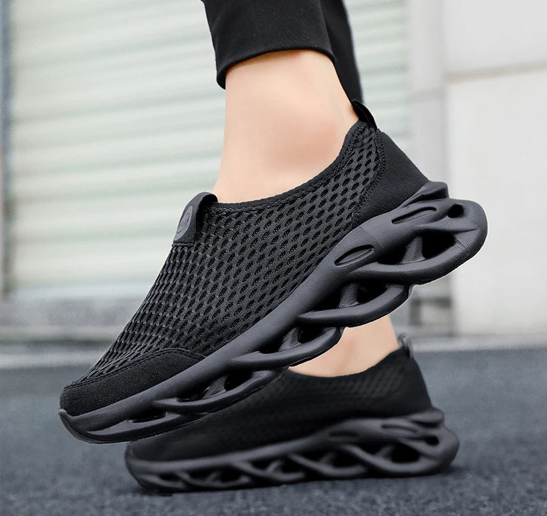 Men Casual Sport Shoes Breathable Lightweight Sneakers Outdoor Mesh Black Running Shoes Athletic Jogging Tenis Walking Shoes