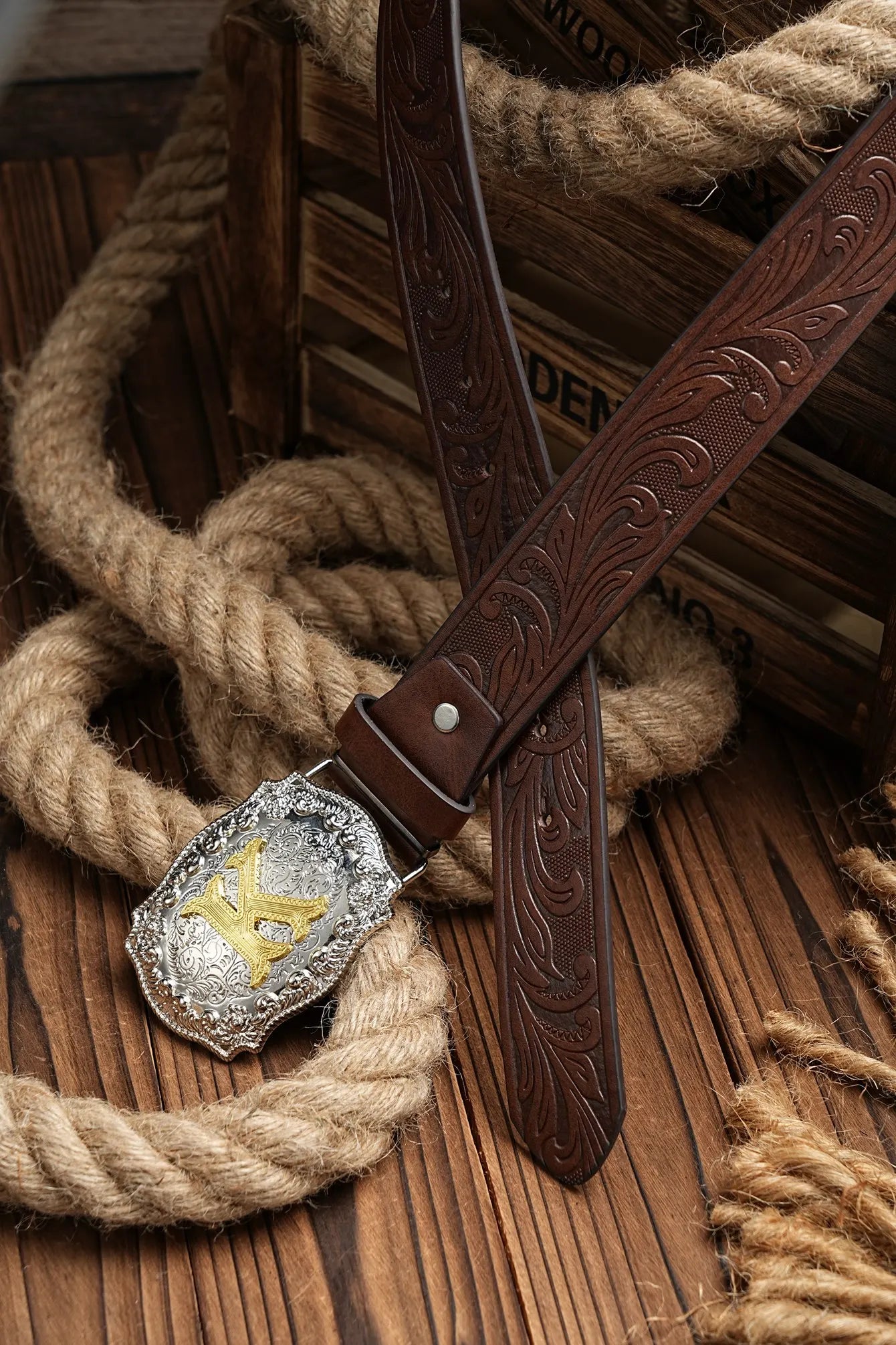 Western Cowboy PU Leather Belt - Men Waist Strap Bull Decoration Floral Engraved for Jeans