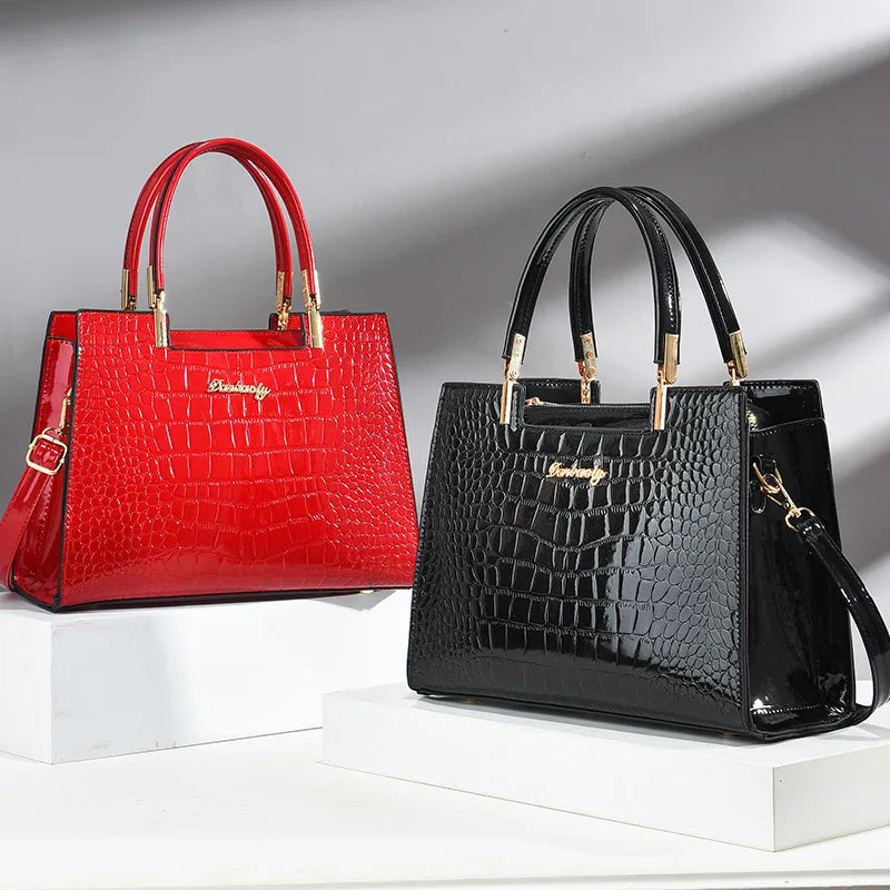 Women Handbags Female Designer Brand Shoulder Bags for Travel Weekend Outdoor Feminine Bolsas Leather Large Messenger bag Winter