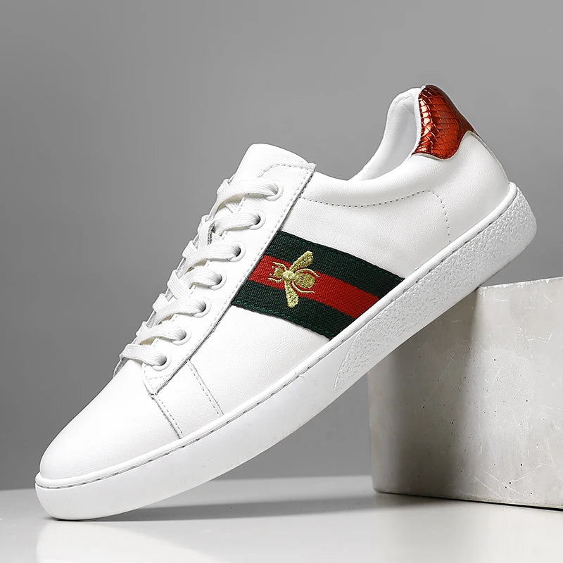 Honey Bee Printed Men’s Skateboarding Shoes – Genuine Leather, Flat Sole, Comfortable Casual Sneakers