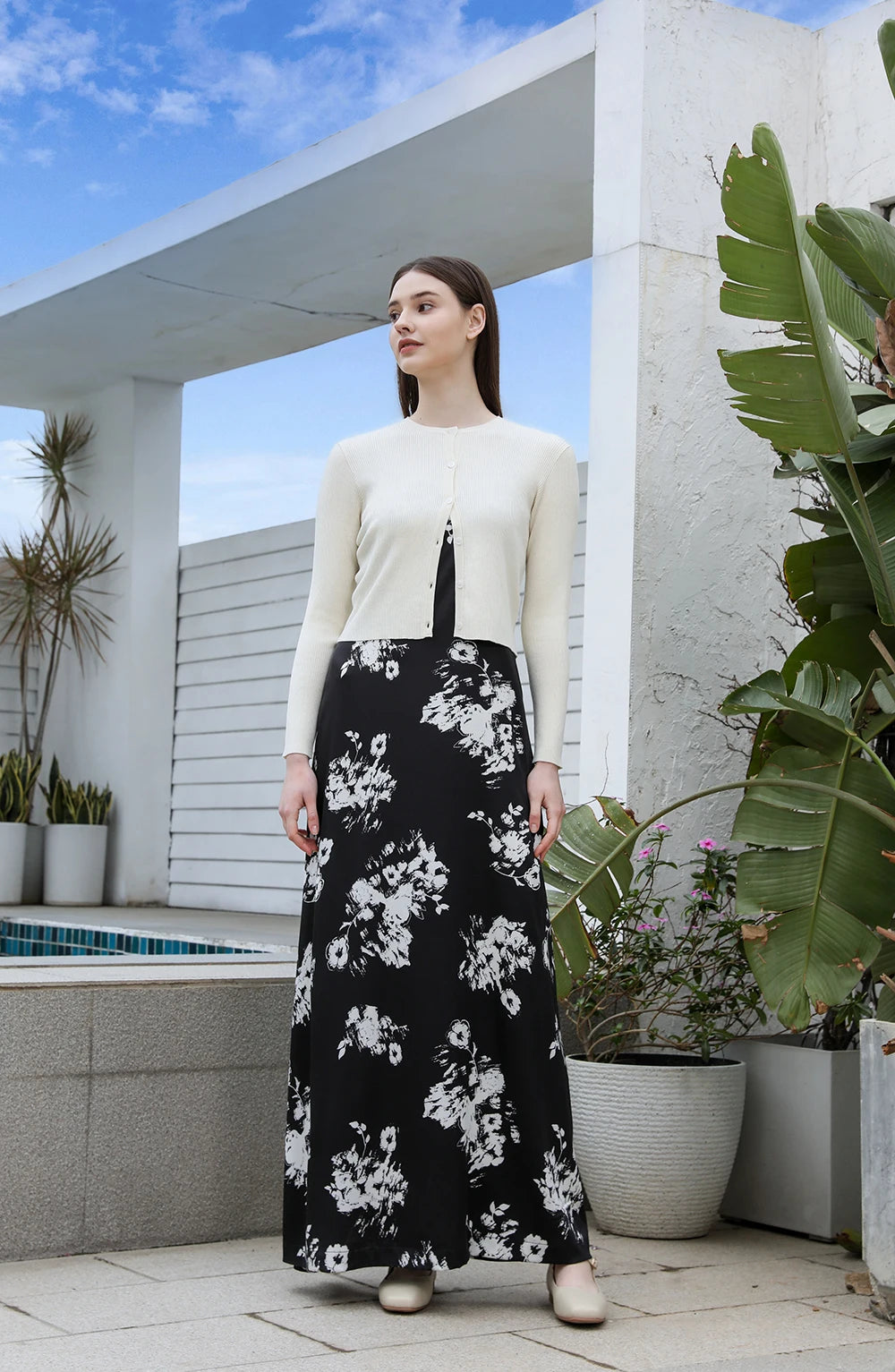 AP 2025 Spring/Summer Women Floral Satin Slip Dress with Knit Cardigan