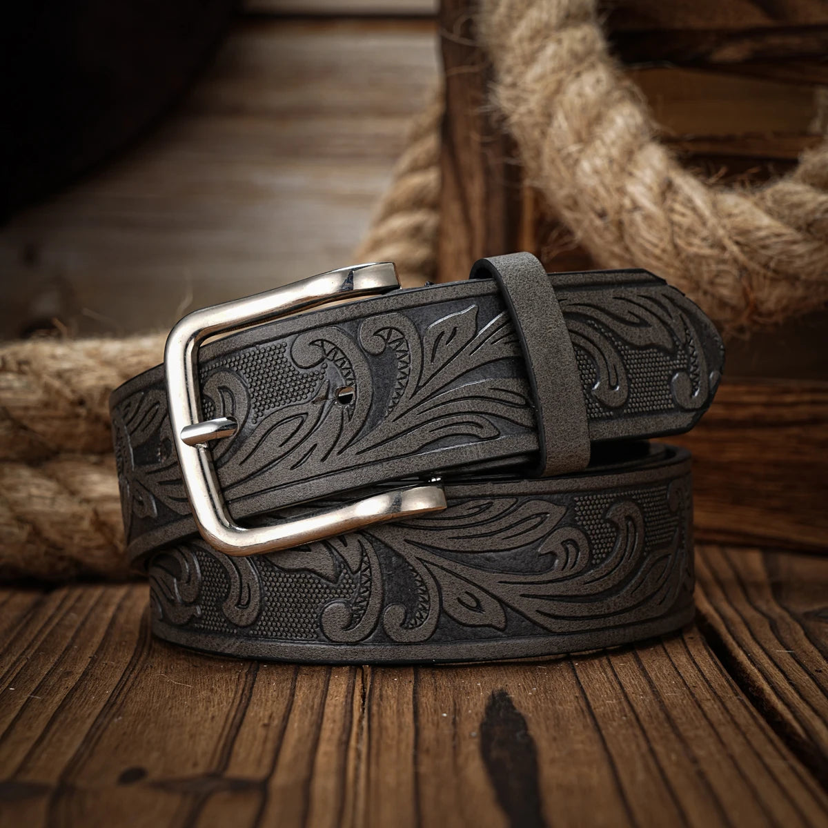 Fashionable Men Western Style PU Belt