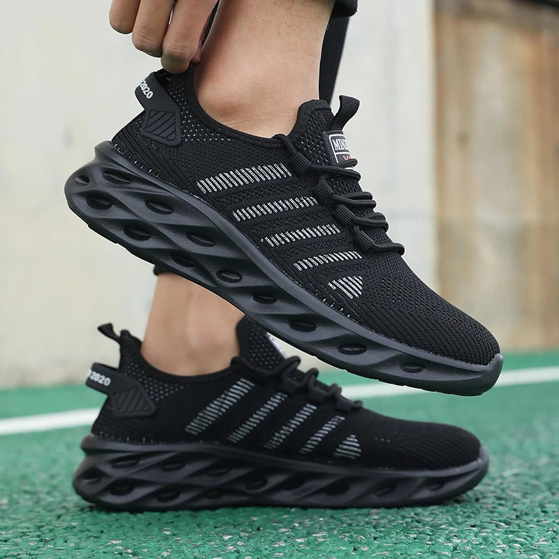 Men's casual shoes fashion sneakers breathable running shoes mesh lightweight outdoor walking training tennis shoes plus size