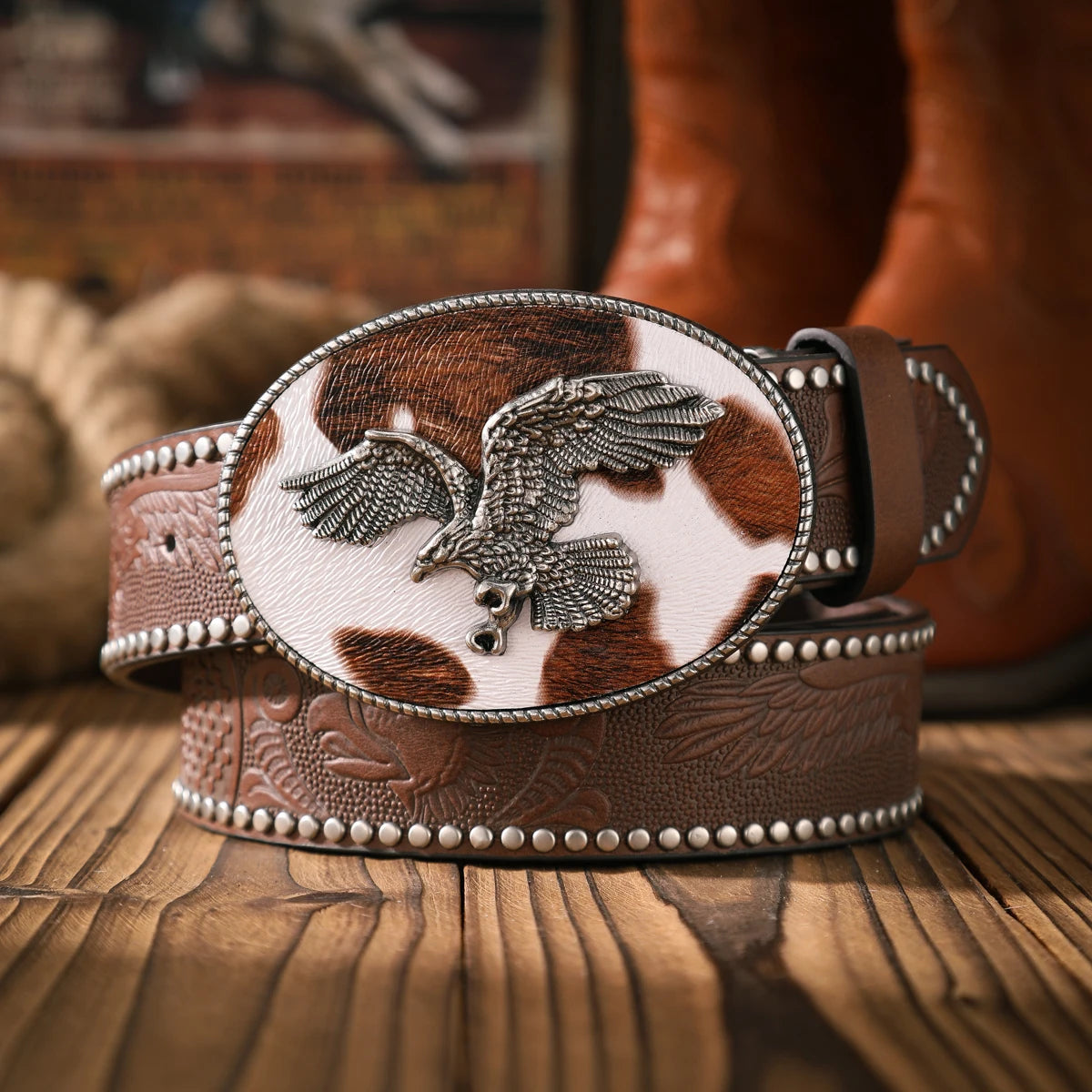A casual and retro belt, a waist accessory for Western-style clothing, metal buckle, PU belt, suitable for both men and women