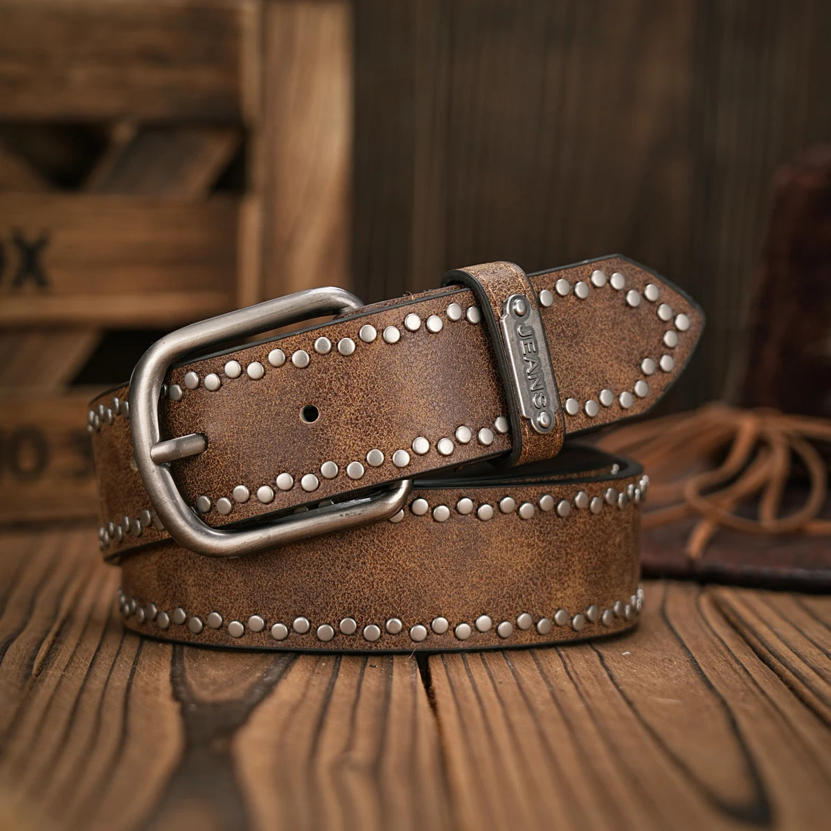 Vintage and fashion collision! PU leather alloy buckle waistband, for both men and women, to create a personalized western style