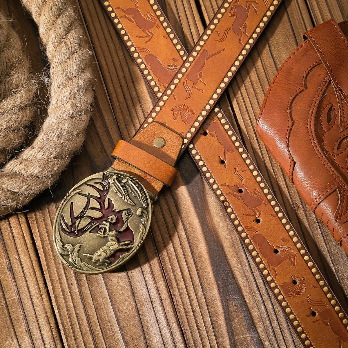 A casual and retro belt, a waist accessory for Western-style clothing, metal buckle, PU belt, suitable for both men and women