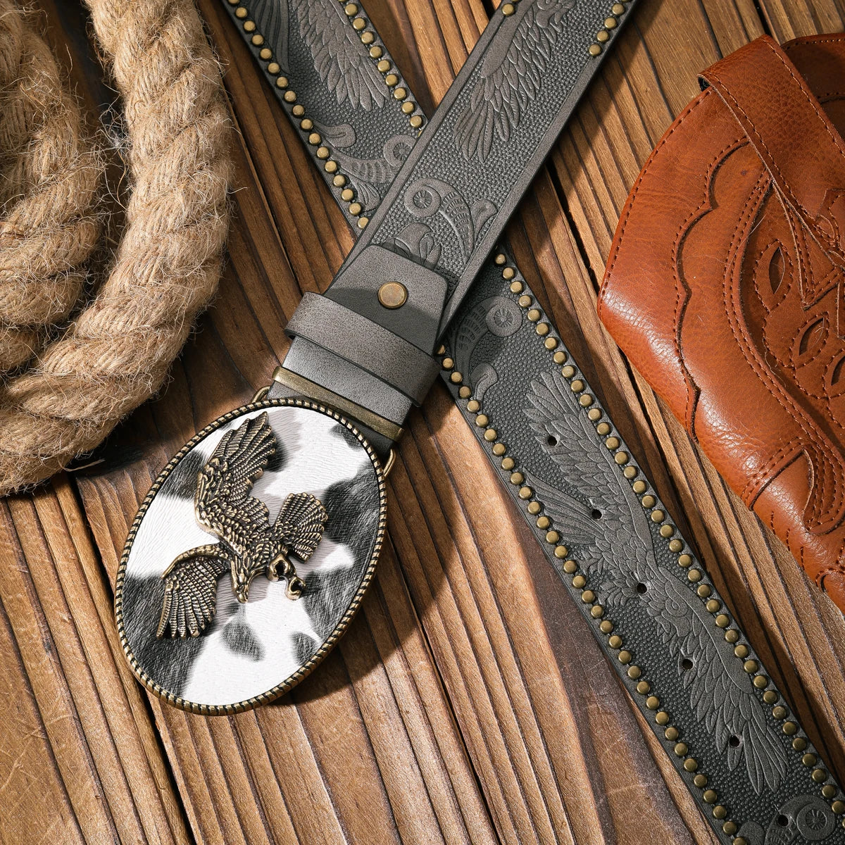 A casual and retro belt, a waist accessory for Western-style clothing, metal buckle, PU belt, suitable for both men and women