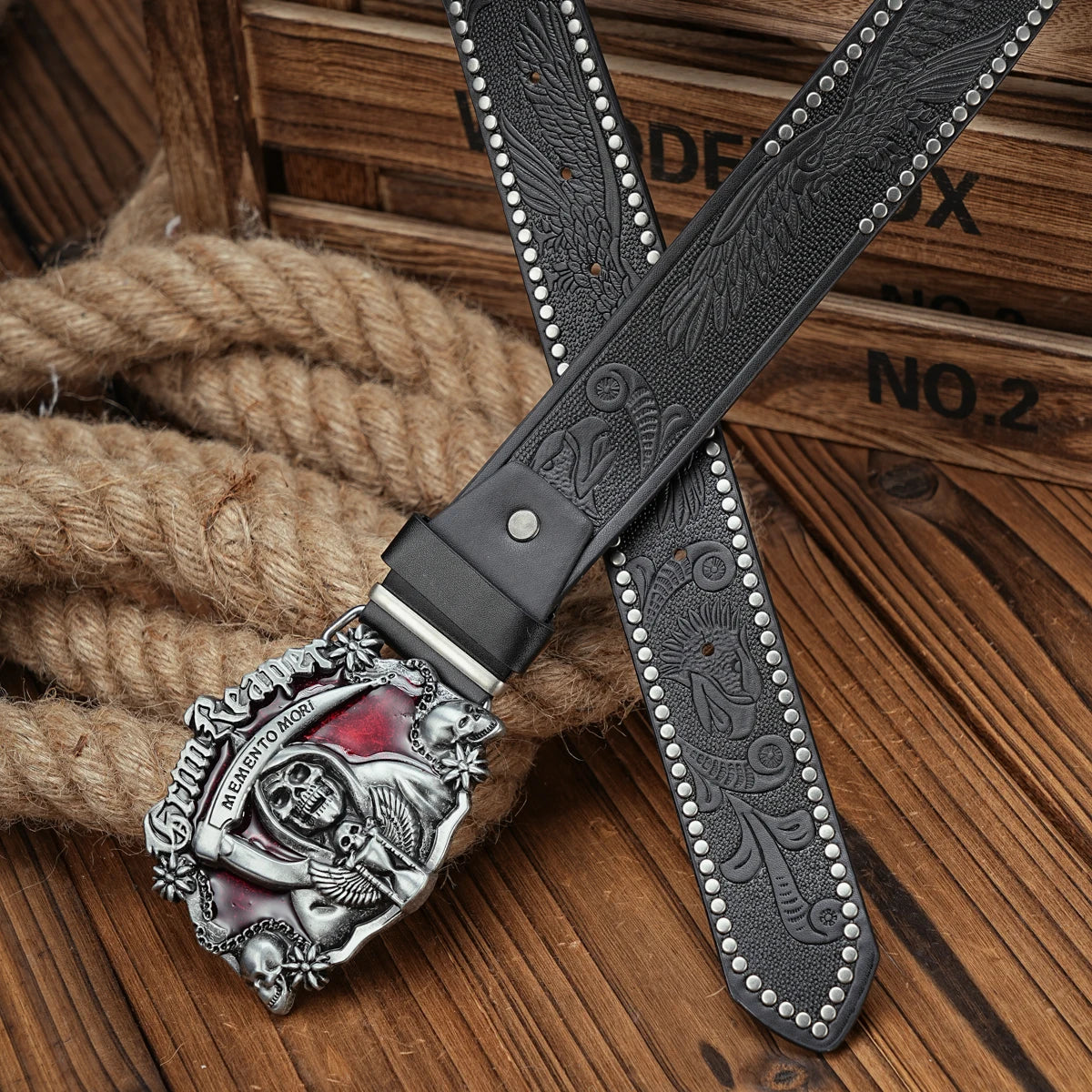 A men's and women's casual retro belt Western style! PU leather belt with metal buckle, suitable for daily work wear