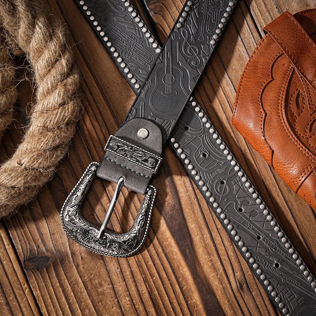 Casual, individual and retro belts, Western-style clothing accessories, metal buckles, PU belts, suitable for both men and women