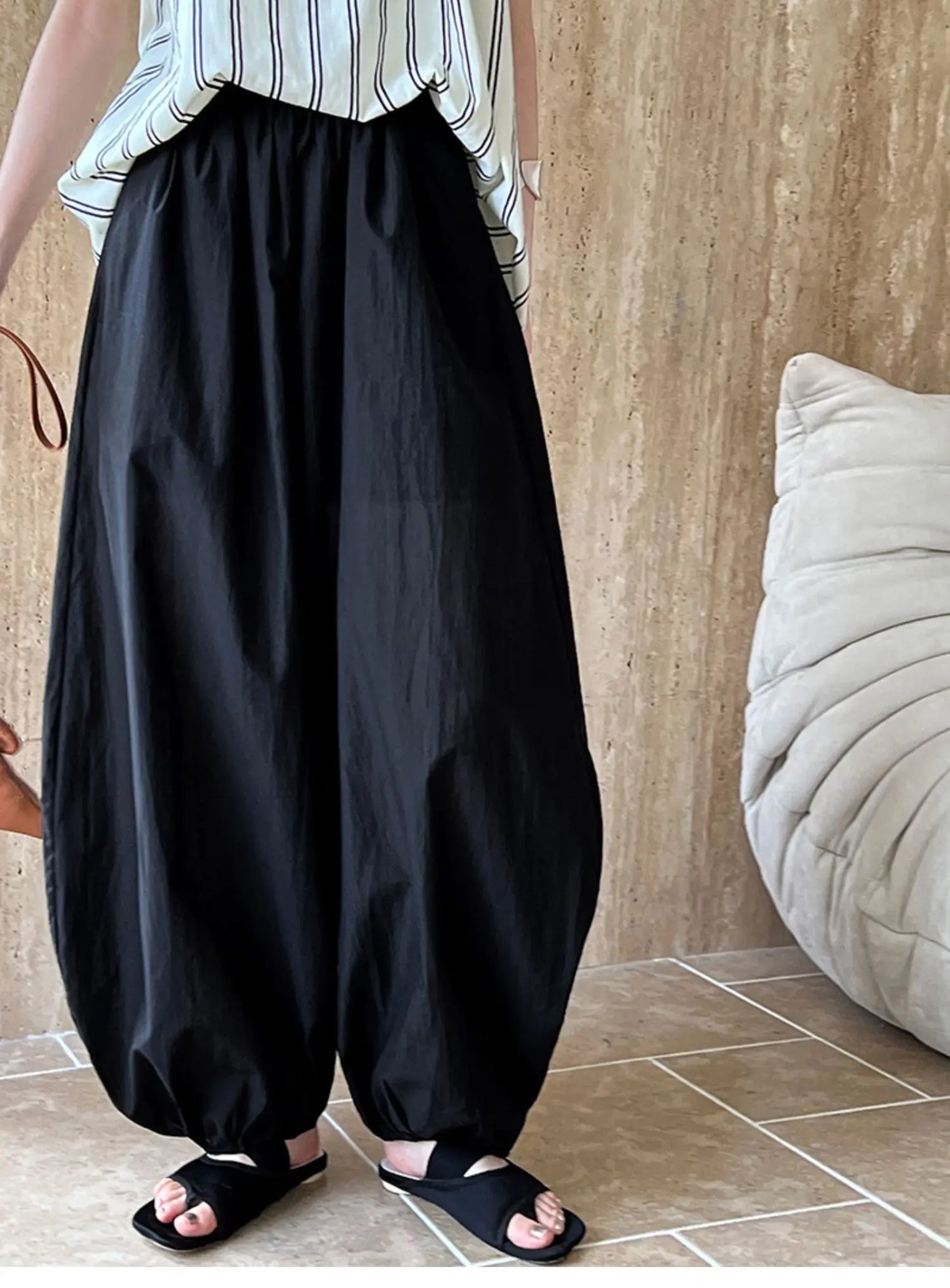 Oversized Bloomers 2025 New Summer Elegant Fashion Women Lantern Pants Casual Loose Breathable Cotton Wide Leg Pants
