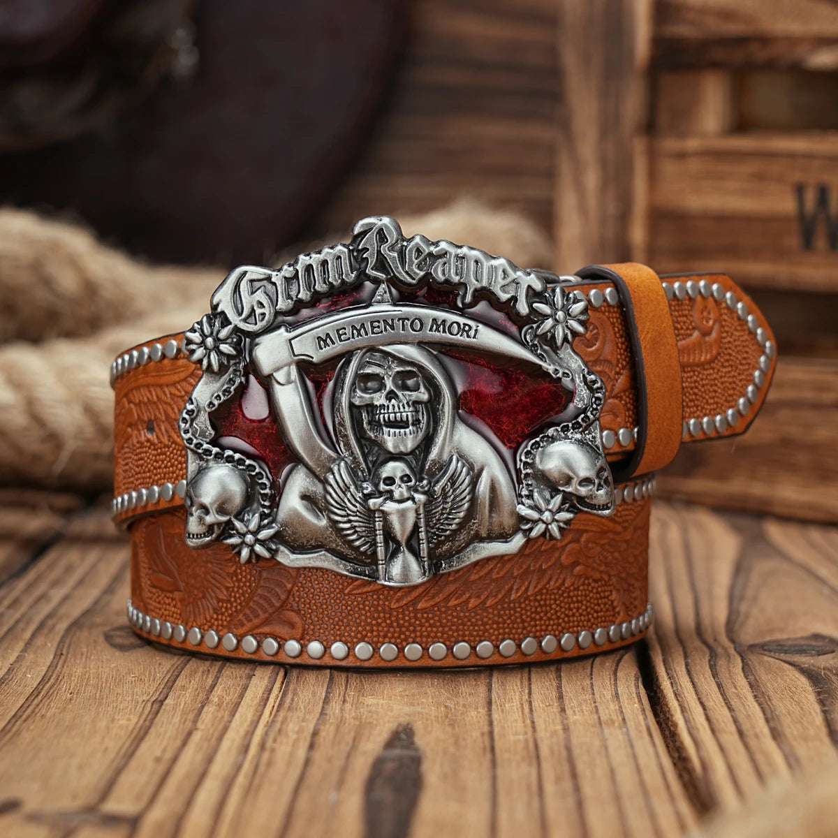 A men's and women's casual retro belt Western style! PU leather belt with metal buckle, suitable for daily work wear