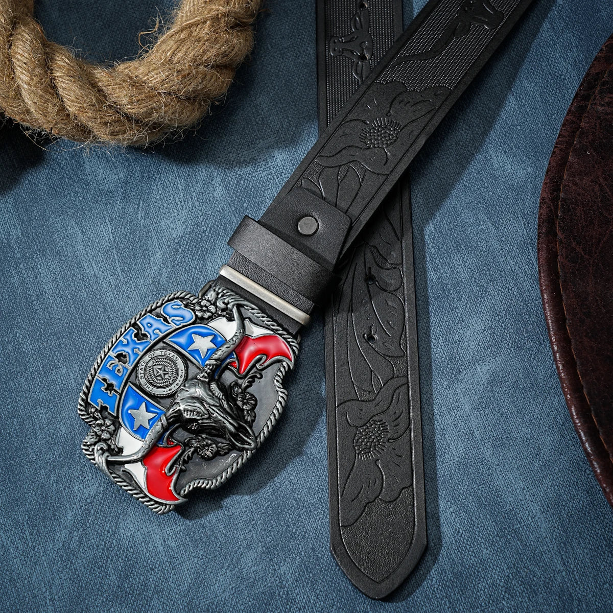 A casual, individual and retro belt, Western-style clothing accessory, metal buckle, PU belt, suitable for both men and women
