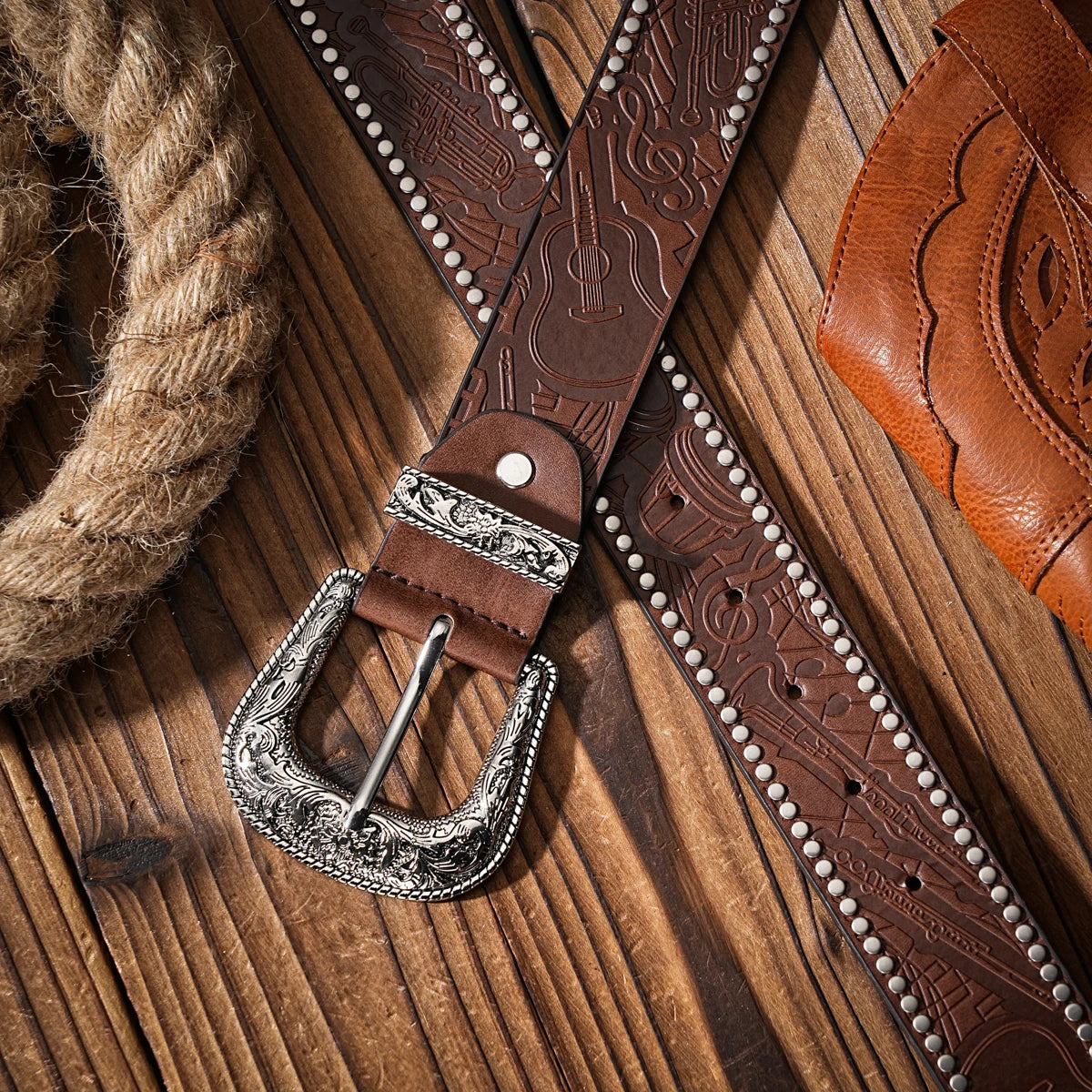 Casual, individual and retro belts, Western-style clothing accessories, metal buckles, PU belts, suitable for both men and women