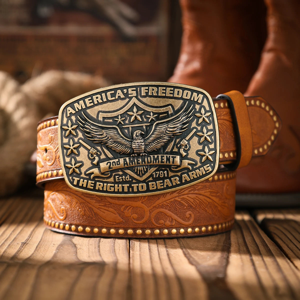 A casual and retro belt, a waist accessory for Western-style clothing, metal buckle, PU belt, suitable for both men and women