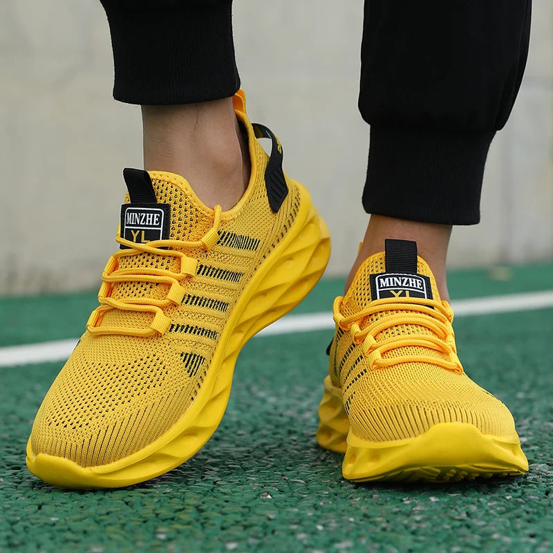 Men's casual shoes fashion sneakers breathable running shoes mesh lightweight outdoor walking training tennis shoes plus size