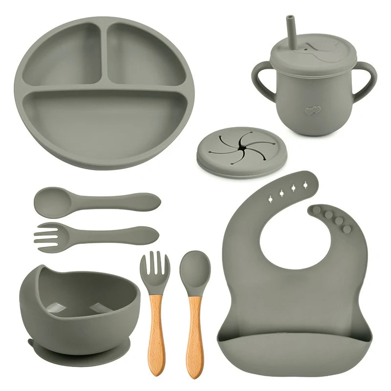 Mother Kids 8PCS Baby Silicone Feeding Set Bibs Sucker Dinner Plate Antislip Bowl Spoon Cup Children's Tableware Baby Stuff