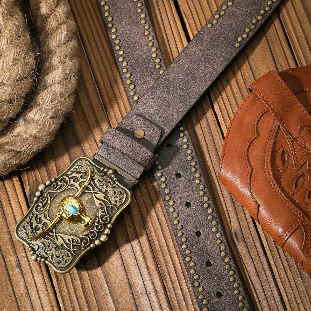 A casual and retro belt, a waist accessory for Western-style clothing, metal buckle, PU belt, suitable for both men and women