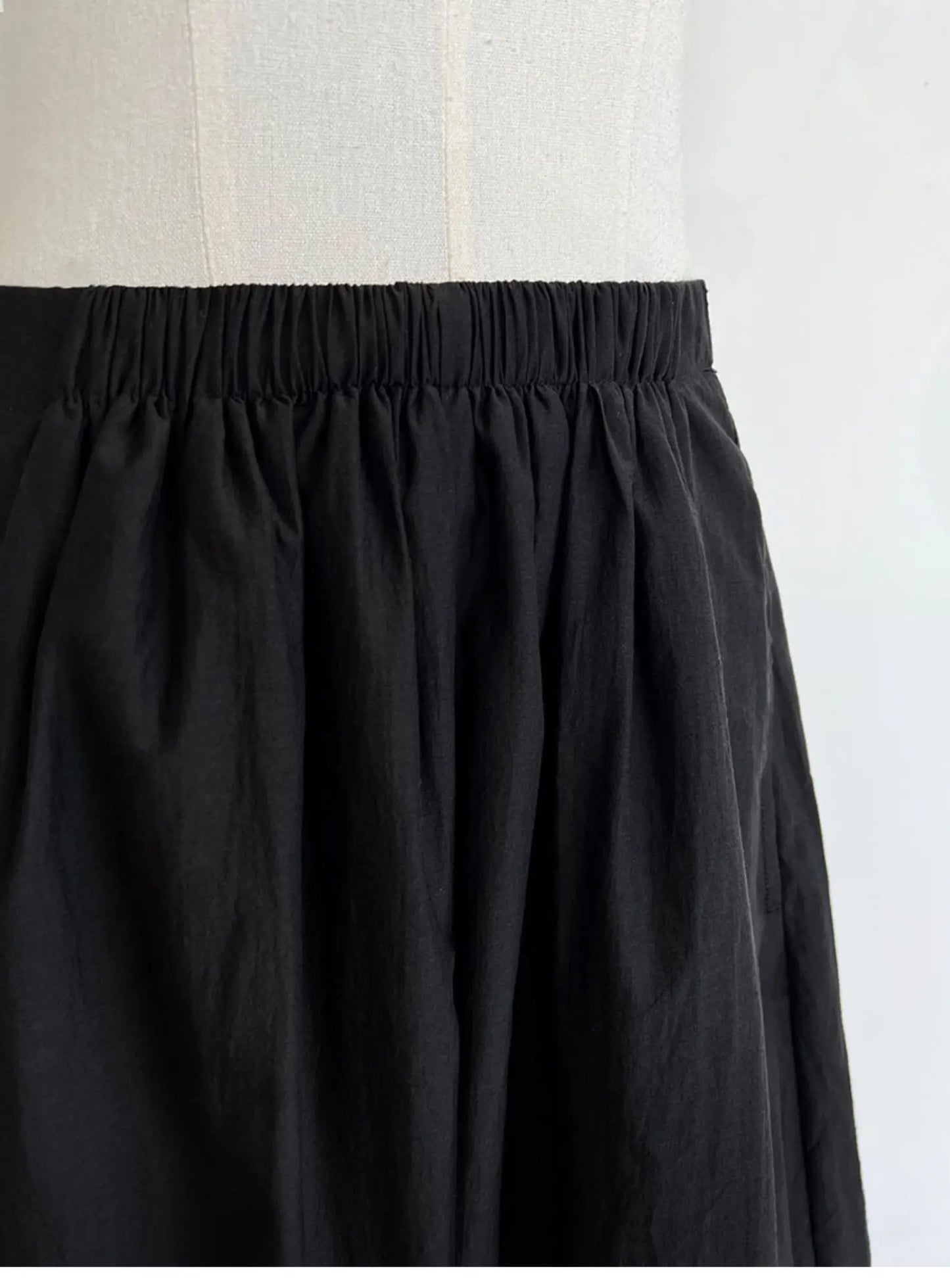 Oversized Bloomers 2025 New Summer Elegant Fashion Women Lantern Pants Casual Loose Breathable Cotton Wide Leg Pants