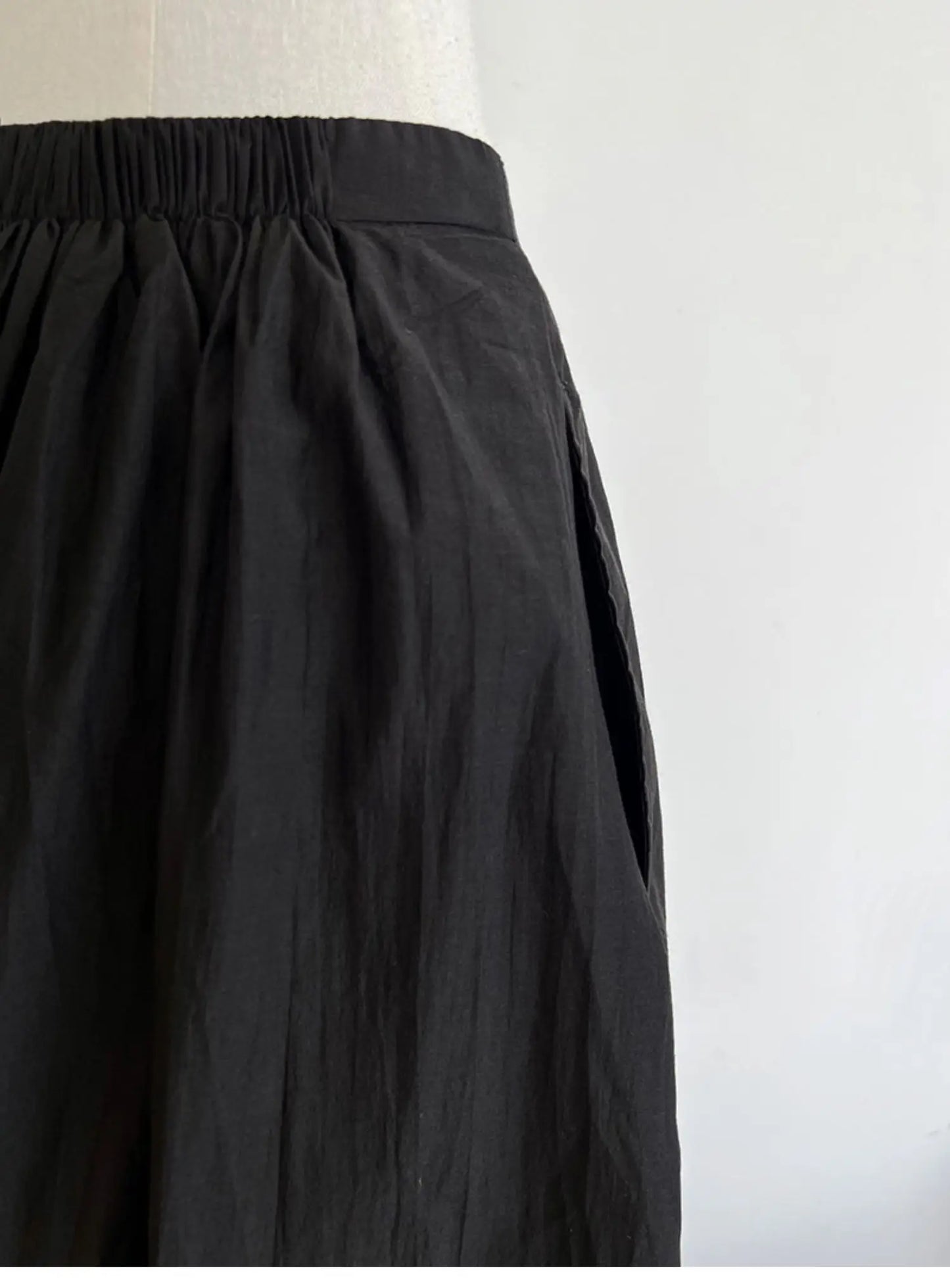 Oversized Bloomers 2025 New Summer Elegant Fashion Women Lantern Pants Casual Loose Breathable Cotton Wide Leg Pants