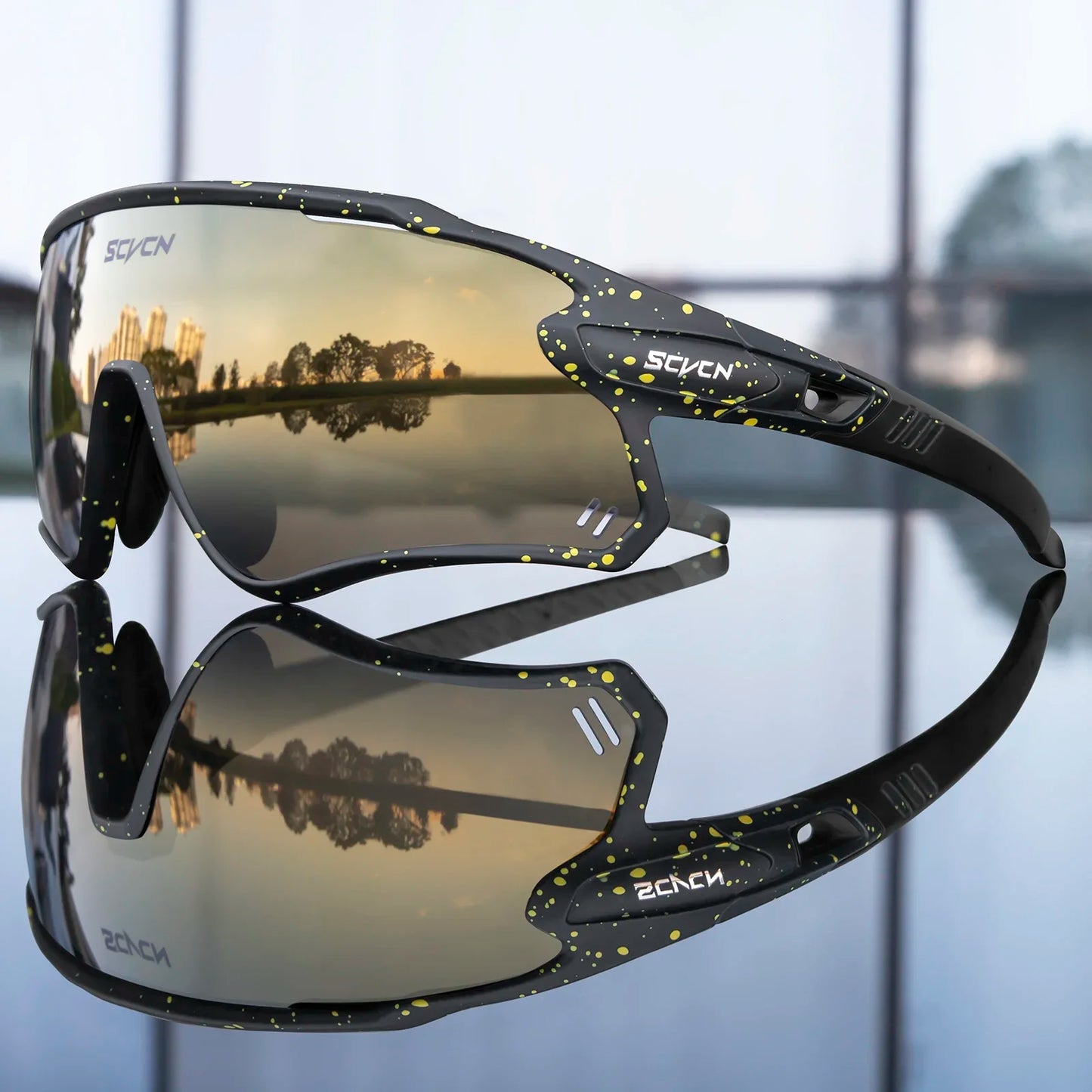 SCVCN Photochromic Sunglasses Bicycle Cycling Glasses MTB Driving Running UV400 Polarized Fishing Goggles Man Woman Bike Eyewear