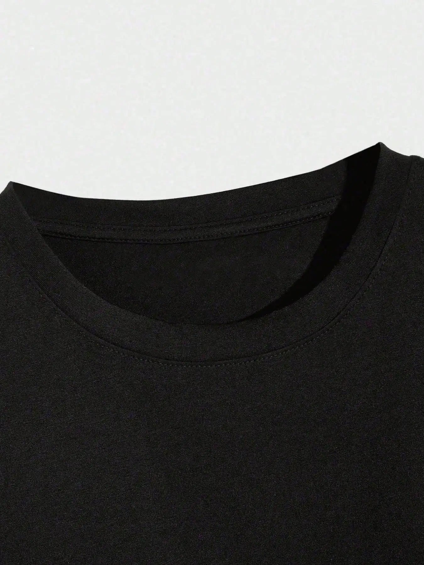 🎸 Men’s Summer 100% Cotton Casual T-Shirt,Retro Guitar Print | Loose Fit | Round Neck | Breathable Comfort