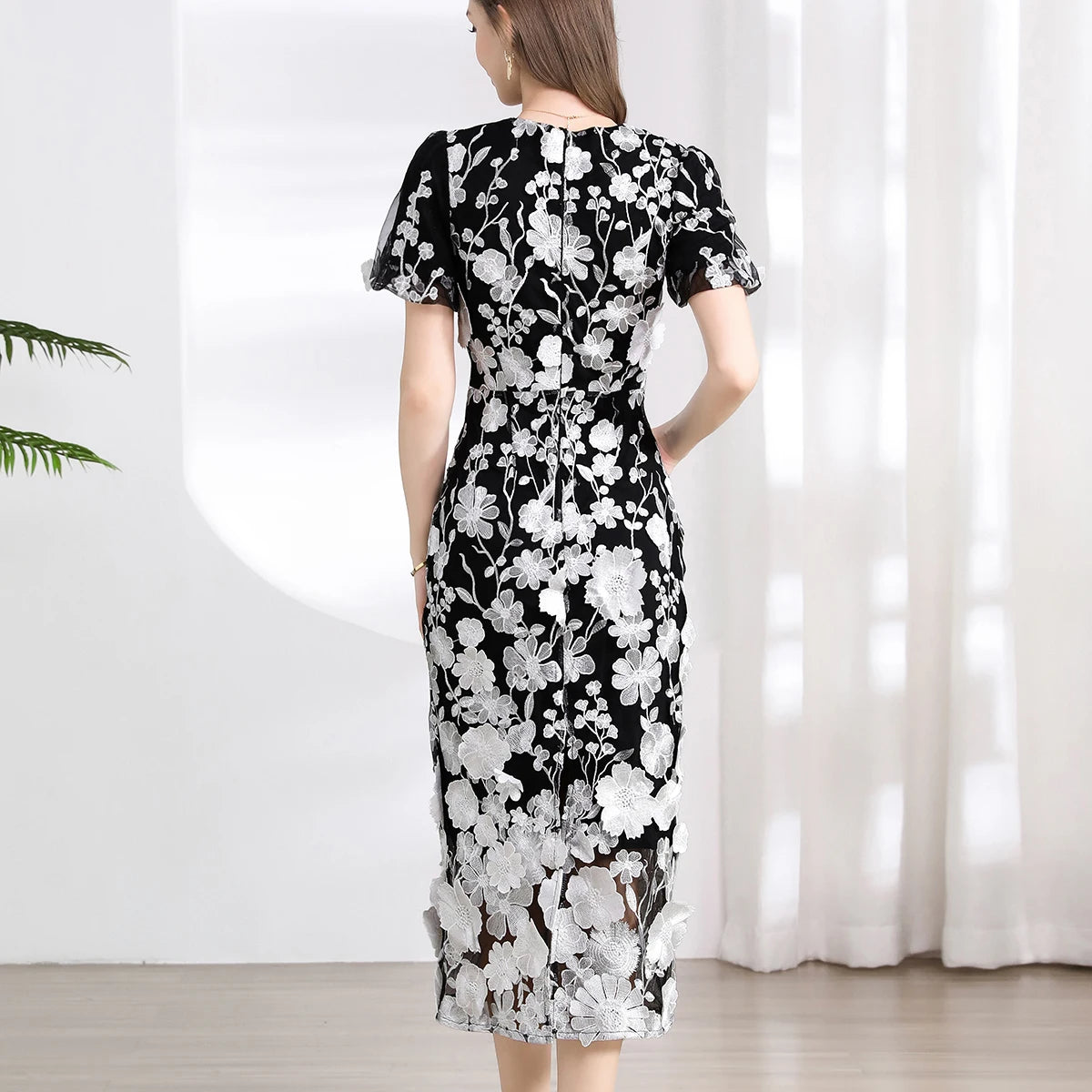 Summer High-end Embroidery Lace Prom Dress Women French Luxury 3D Flower Short Sleeve Long Dress Party Bodycon Holiday Vestido