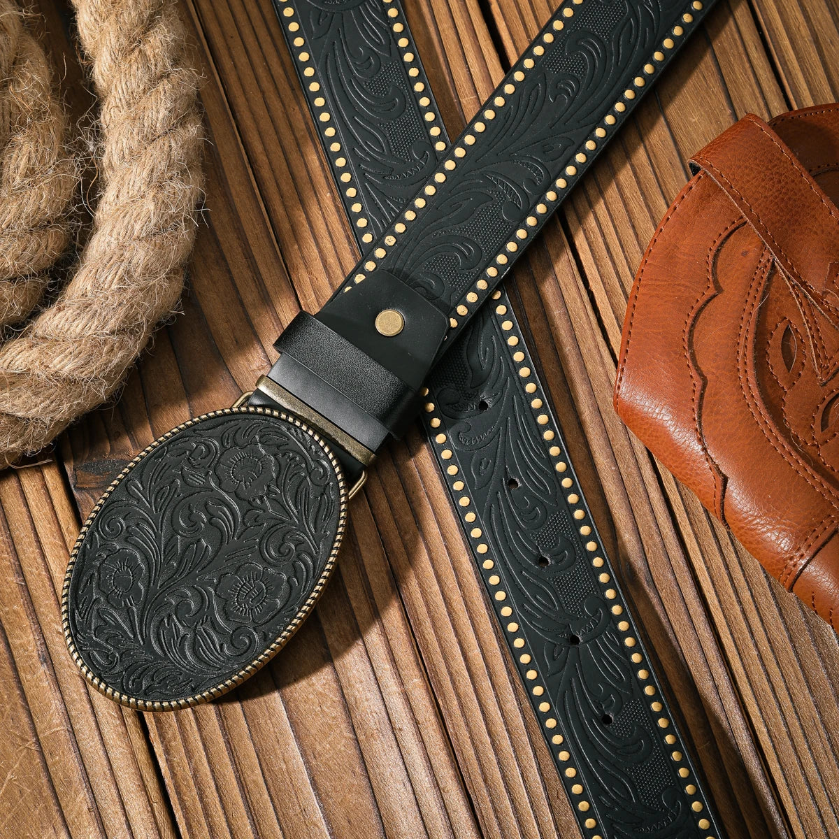 A casual and retro belt, a waist accessory for Western-style clothing, metal buckle, PU belt, suitable for both men and women