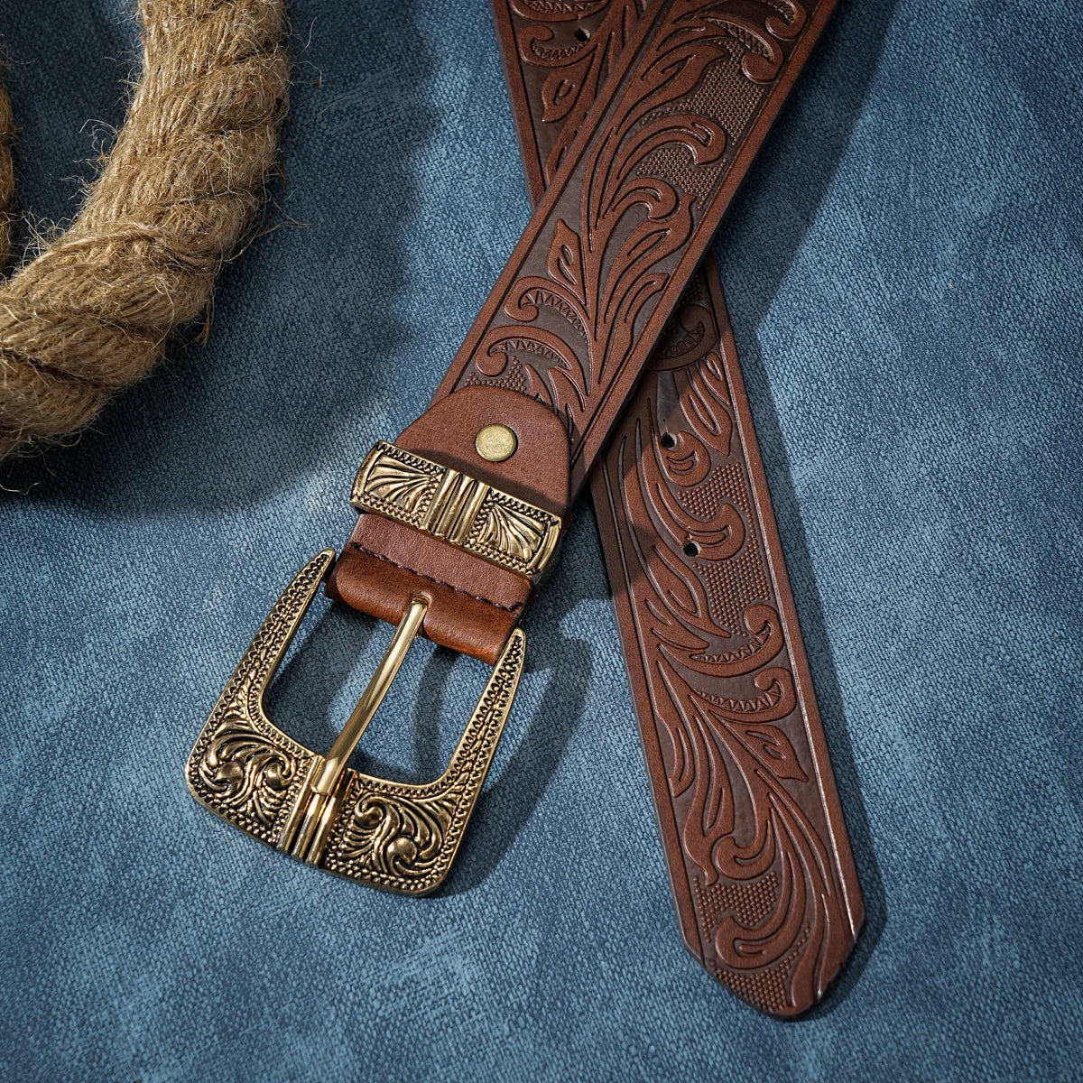 A casual, individual and retro belt, Western-style clothing accessory, metal buckle, PU belt, suitable for both men and women