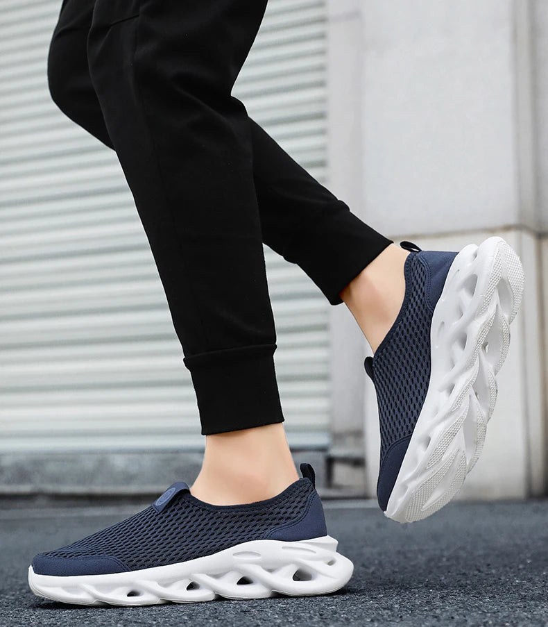 Men Casual Sport Shoes Breathable Lightweight Sneakers Outdoor Mesh Black Running Shoes Athletic Jogging Tenis Walking Shoes